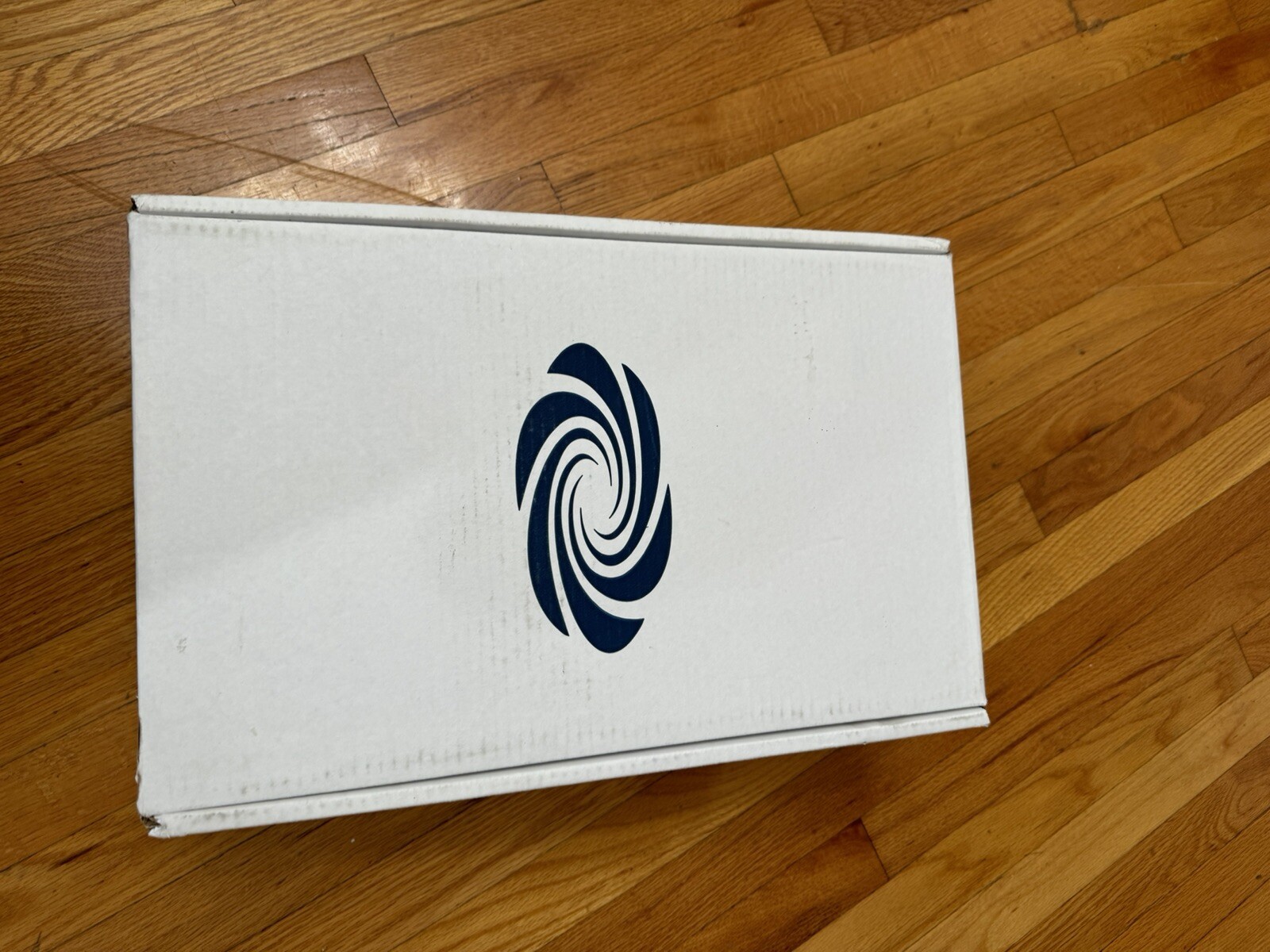 Crestron CCS-UC-1. Mercury Tabletop UC Audio Conference Console