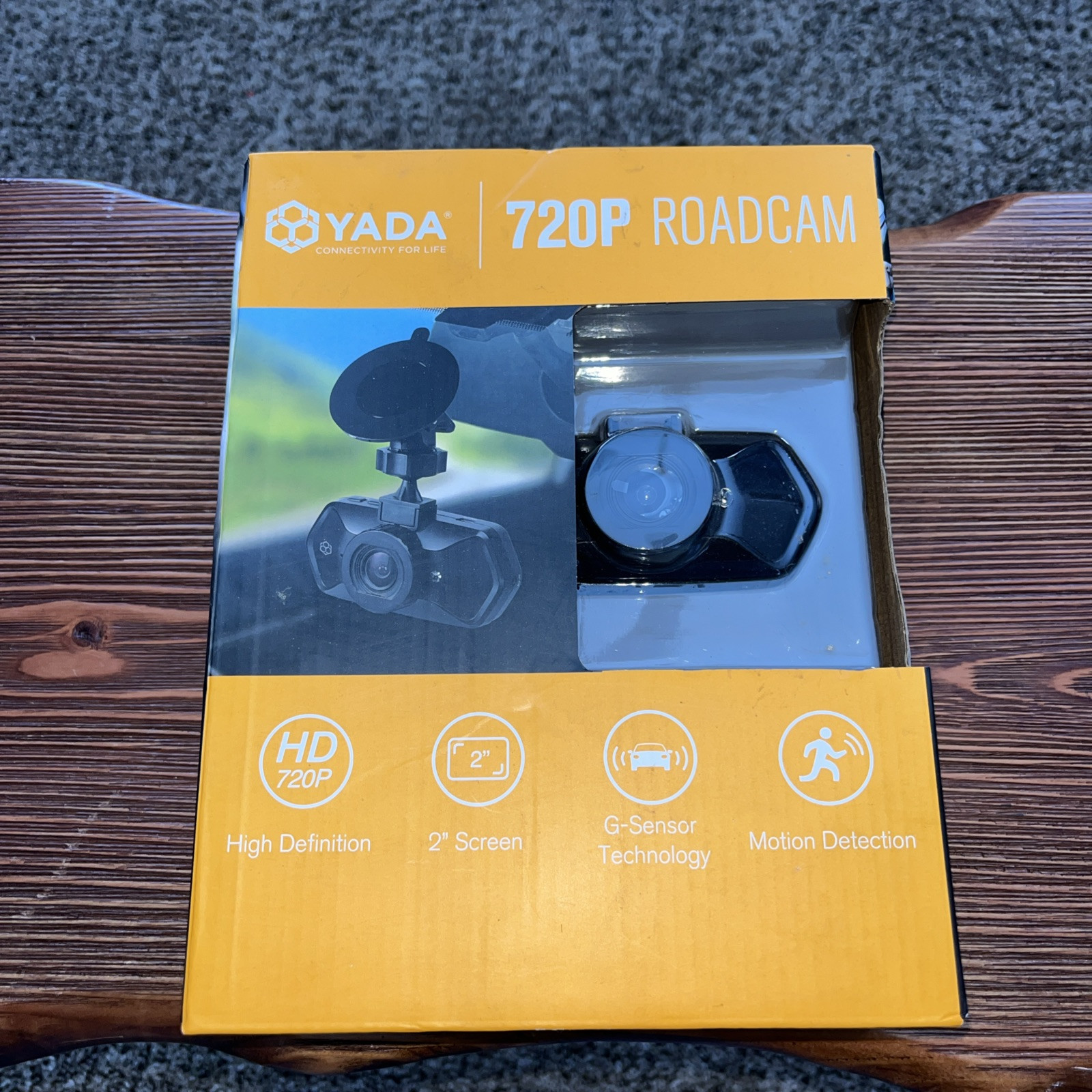 YADA 720P Dash Road Camera, 120-Degree Wide Angle Lens, G-Sensor 4GB SD Card New