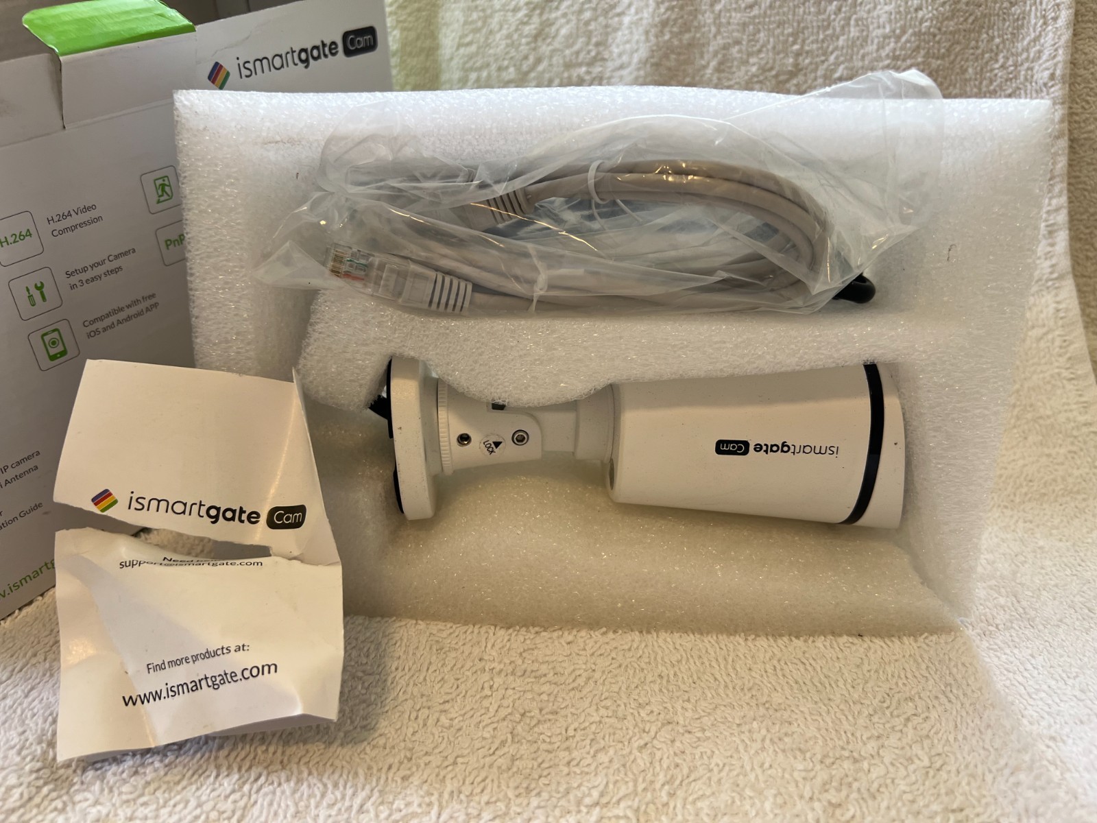 New ismartgate Cam 720P WiFi IP66 Outdoor Security Camera iSG-CAM-02W Wireless