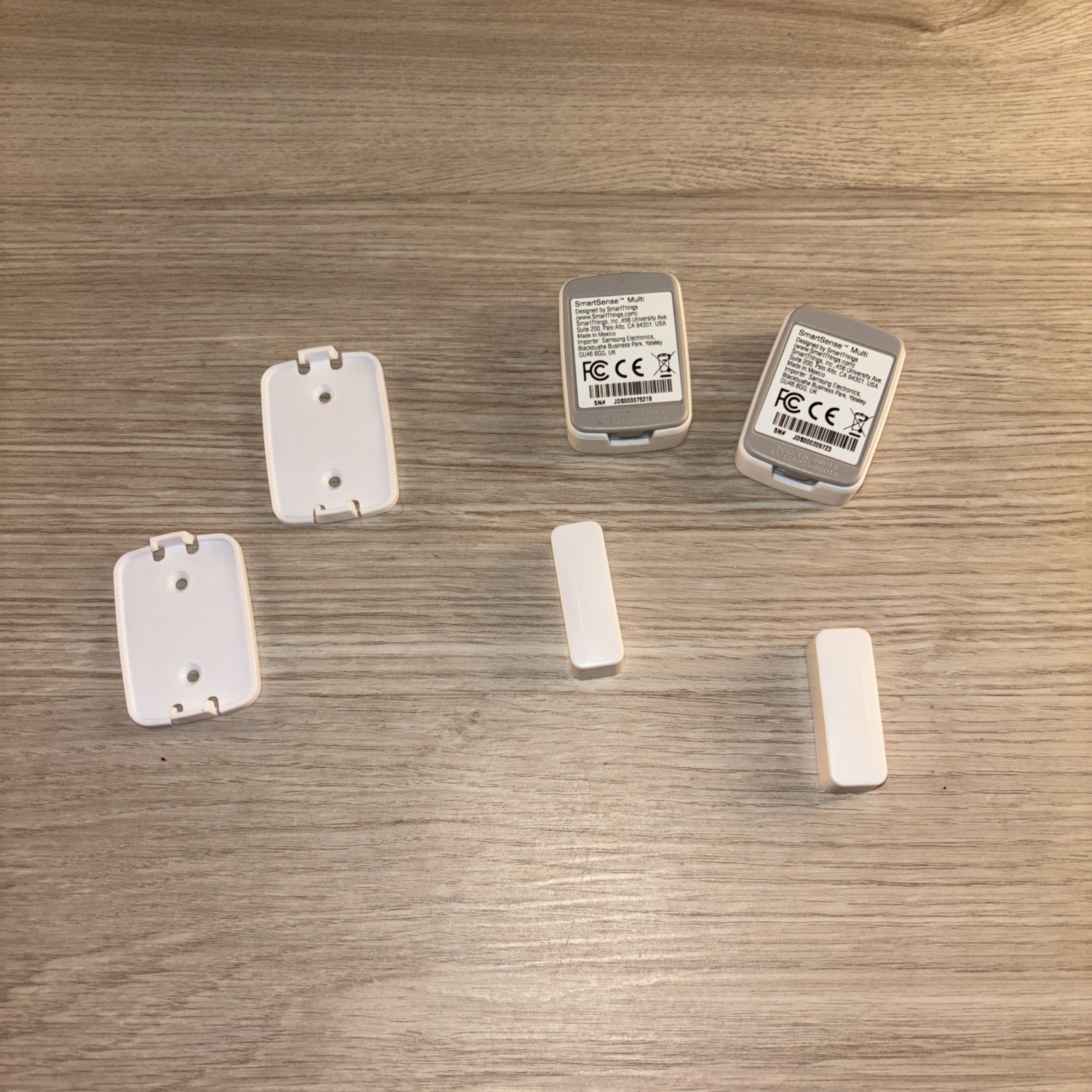 SmartThing STS-MLT-250 Multipurpose Sensor ZigBee Wireless Indoor White Lot Of 2