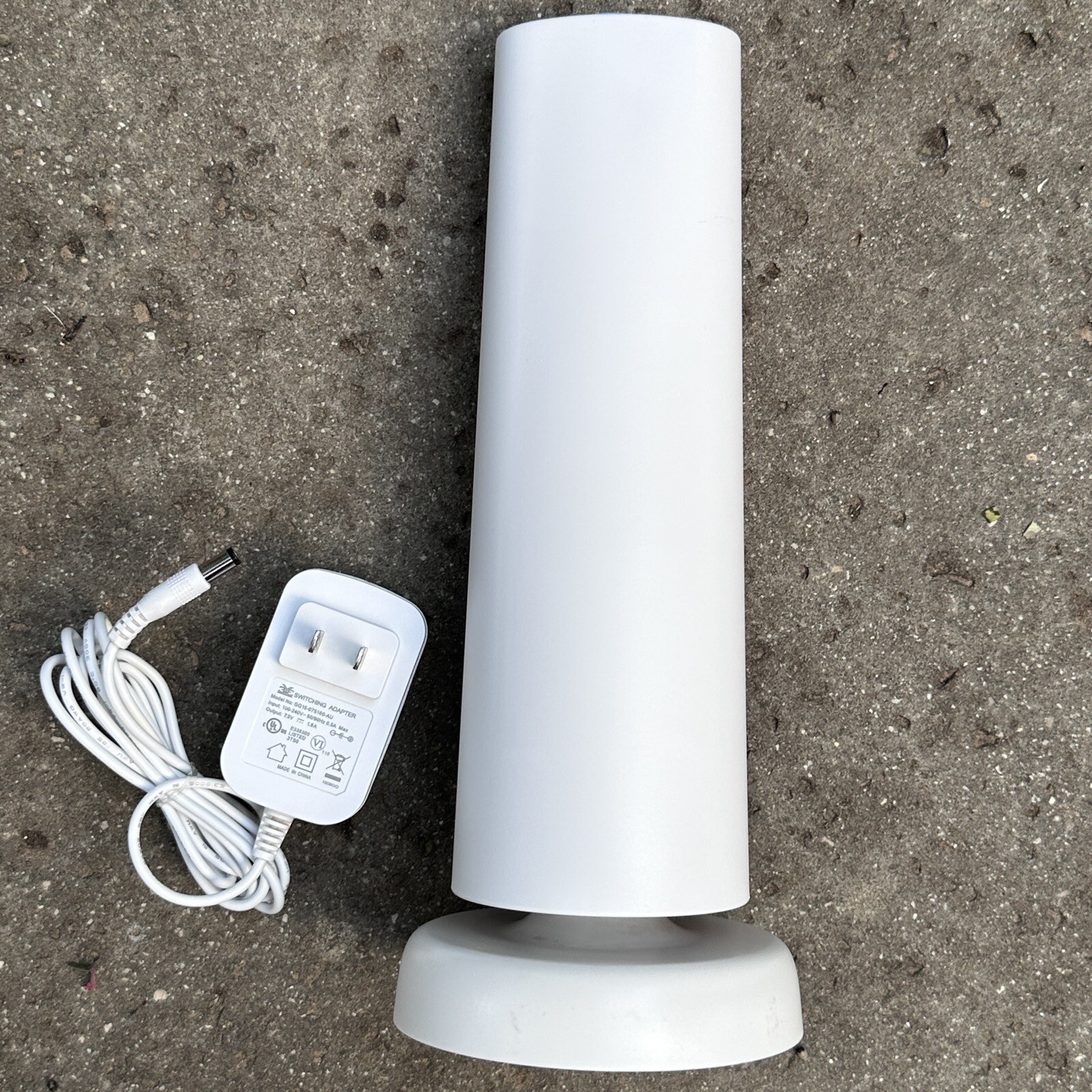 SimpliSafe Base Station BS2000 with 7.5v Switching Power Adapter 1st Gen White