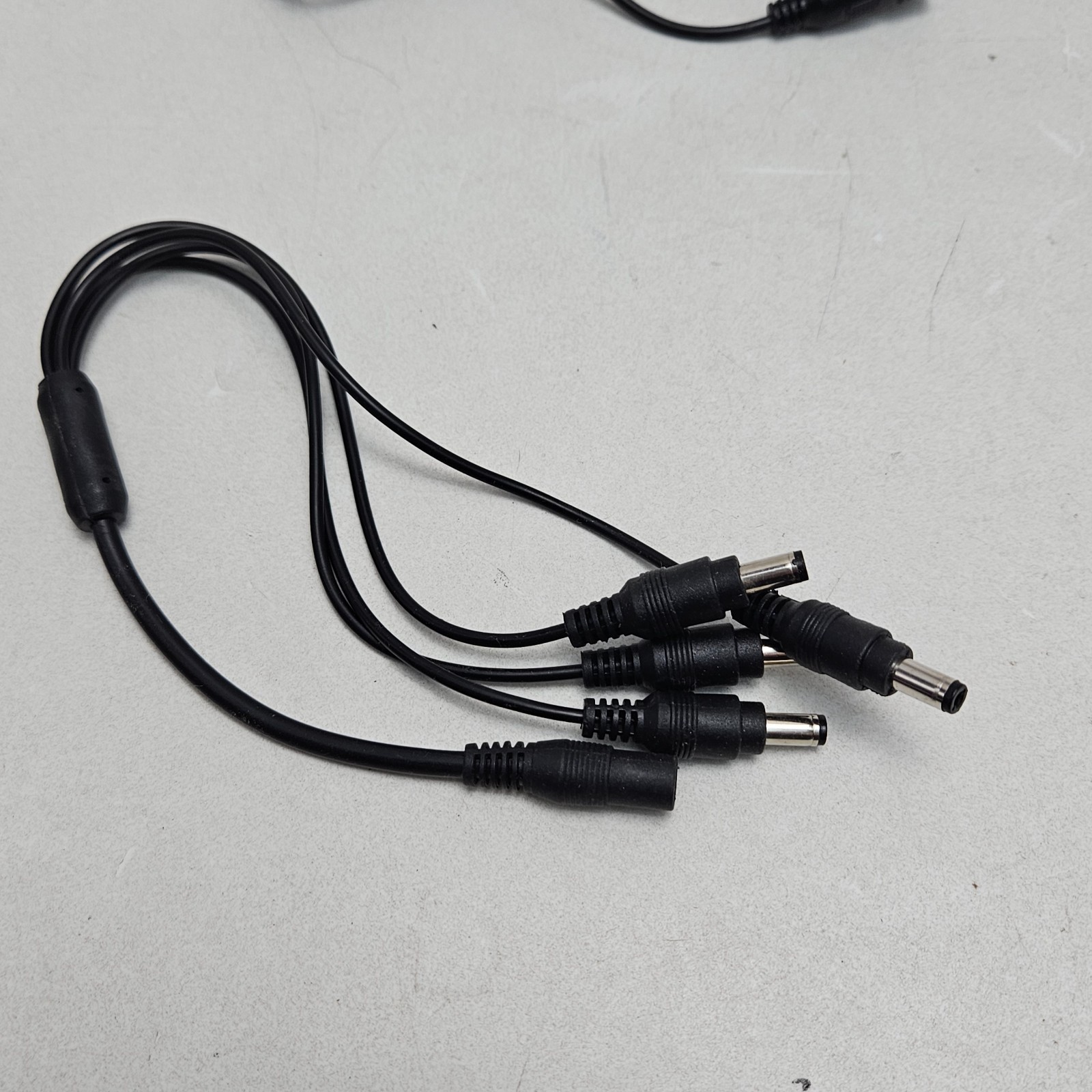 Lorex LWU3620-C 720p Wireless Security Cameras Pair with Power Splitter Cable