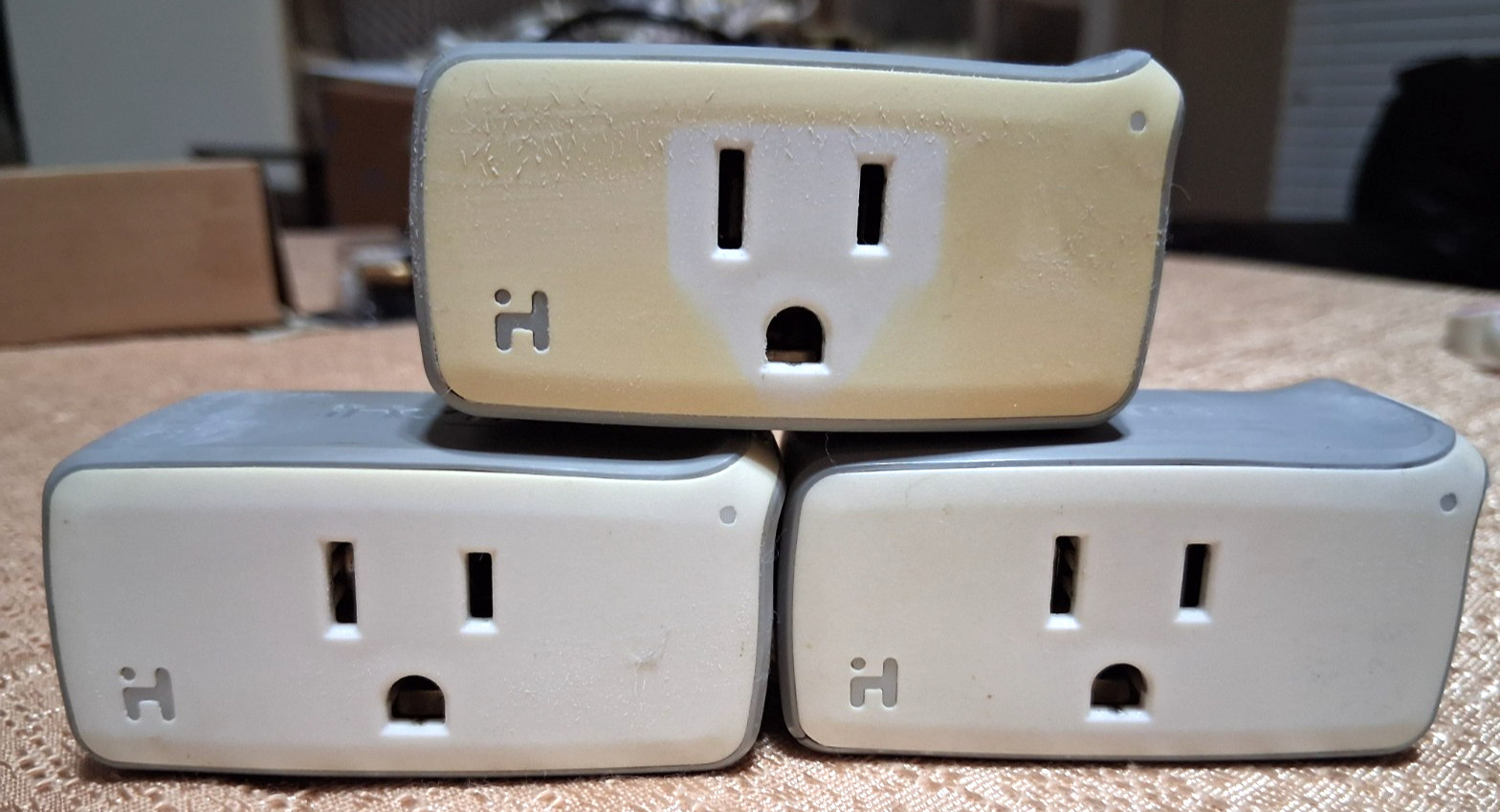 3 Good Used Apple iHome ISP5 control Smart Plug Wireless Wall Socket Switches
