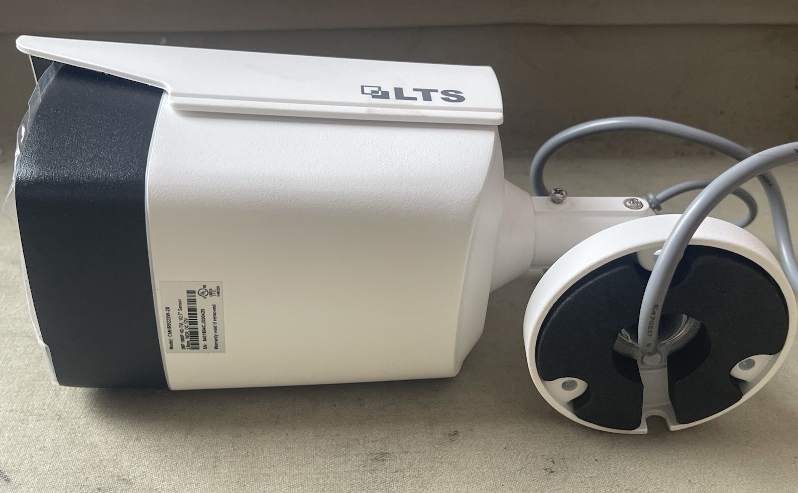 LTS CMHR9222W-28 Security Camera with LTB345 Junction Box – Open Box – New