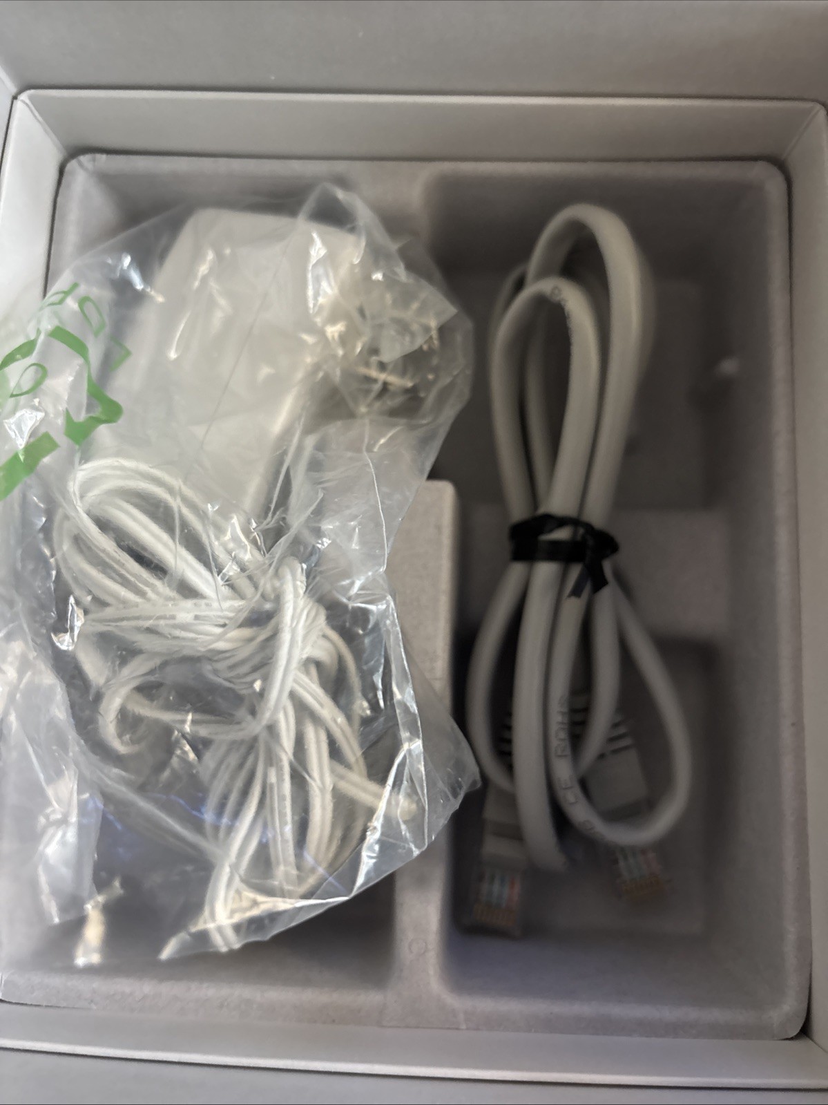 Samsung SmartThings Hub STH-ETH-250 Smart Home Hub 2nd Generation
