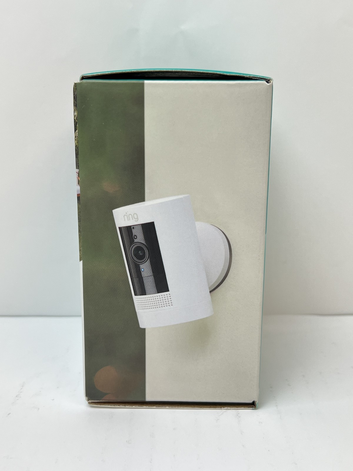 NEW Ring Outdoor Cam (Stick Up Cam) Weather-Resistant Outdoor Camera White