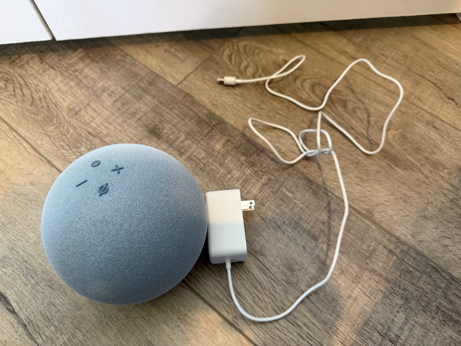 Amazon Echo 4th Gen Bluetooth Smart Speaker L4S3RE – Blue Full Size