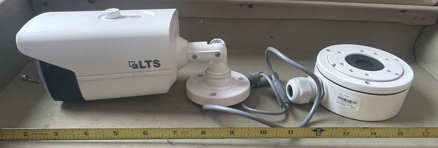LTS CMHR9222W-28 Security Camera with LTB345 Junction Box – Open Box – New