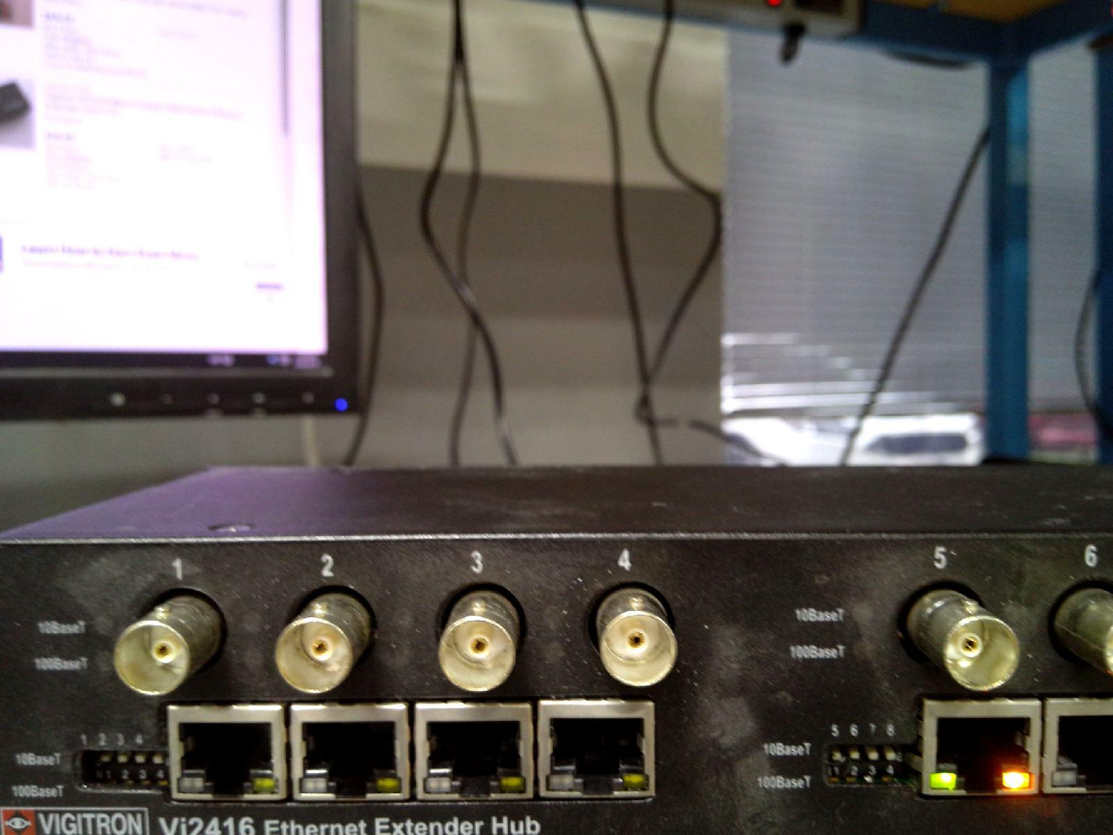 AS IS Vigitron Vi2416 Ethernet Extender Hub