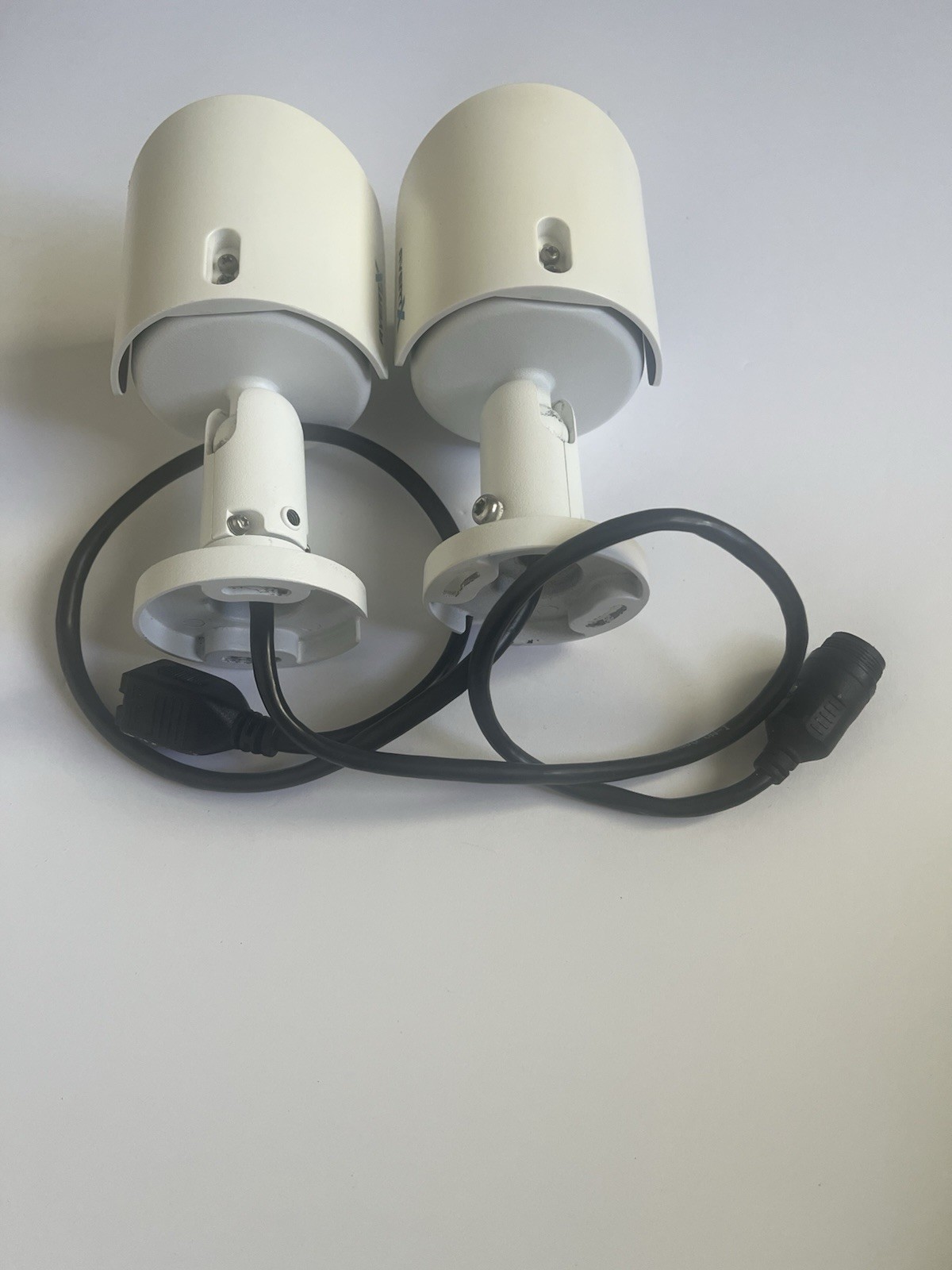 LOT OF 2 AvertX Night Vision HD In/Outdoor IP Bullet Camera 3MP PoE AVX-HD40IR