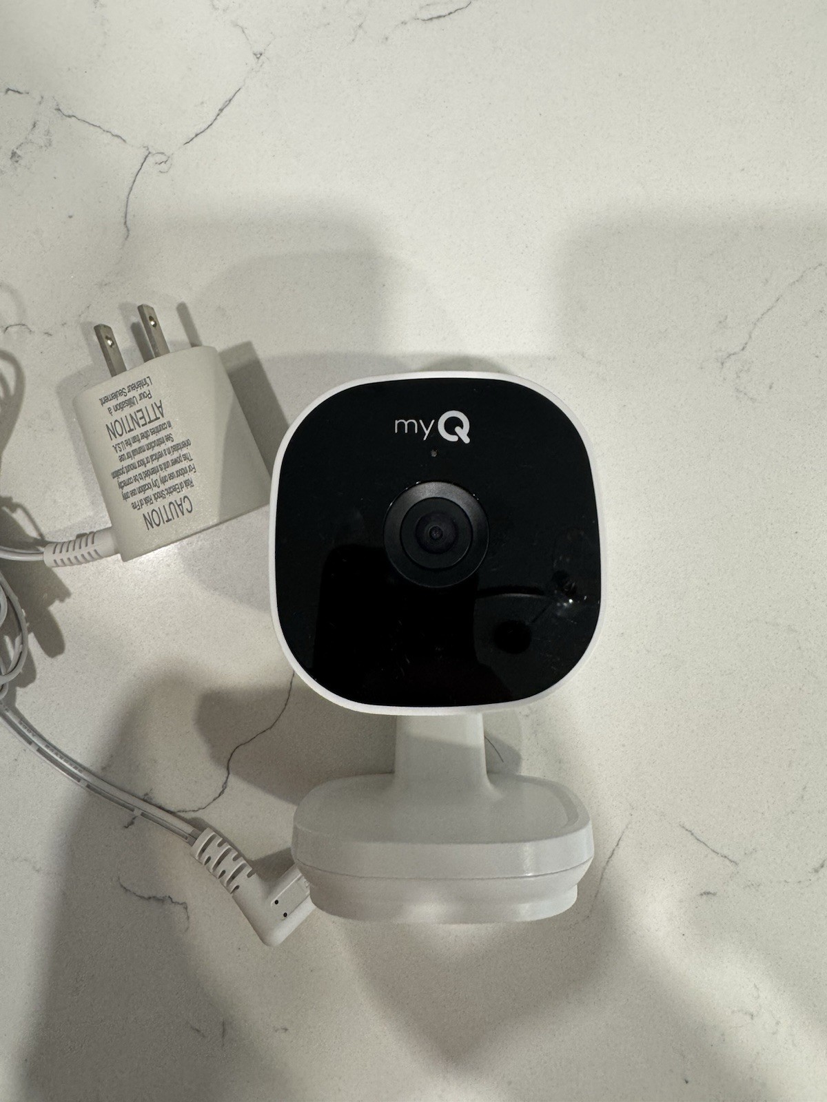 CHANBERLAIN MYQ SMART CAMERA BLUETOOH WIRELESS MYQ-SGC2WCH