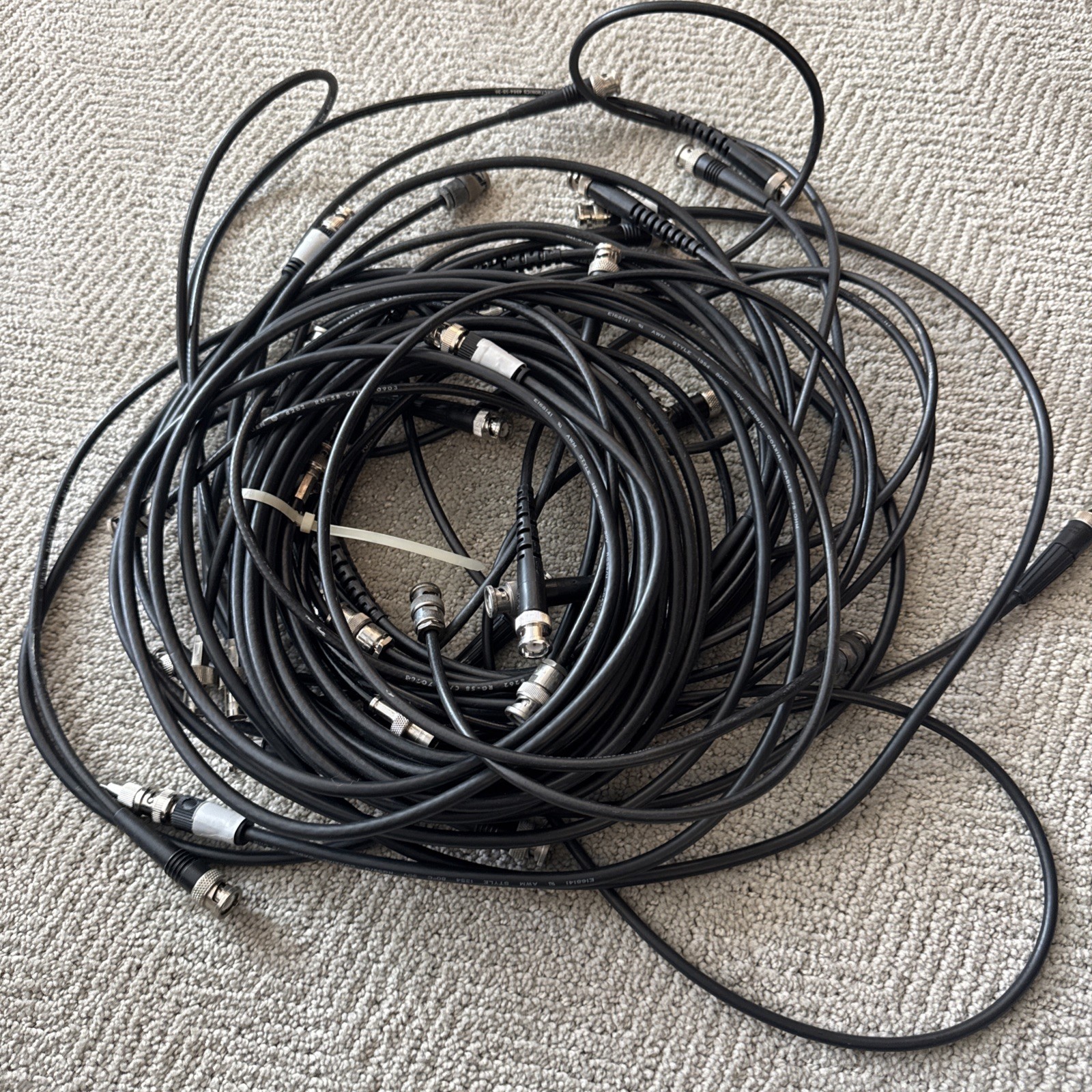 BNC connector Video Cables From2’ 3’ 6’ (20) Cables Various Lengths CCTV
