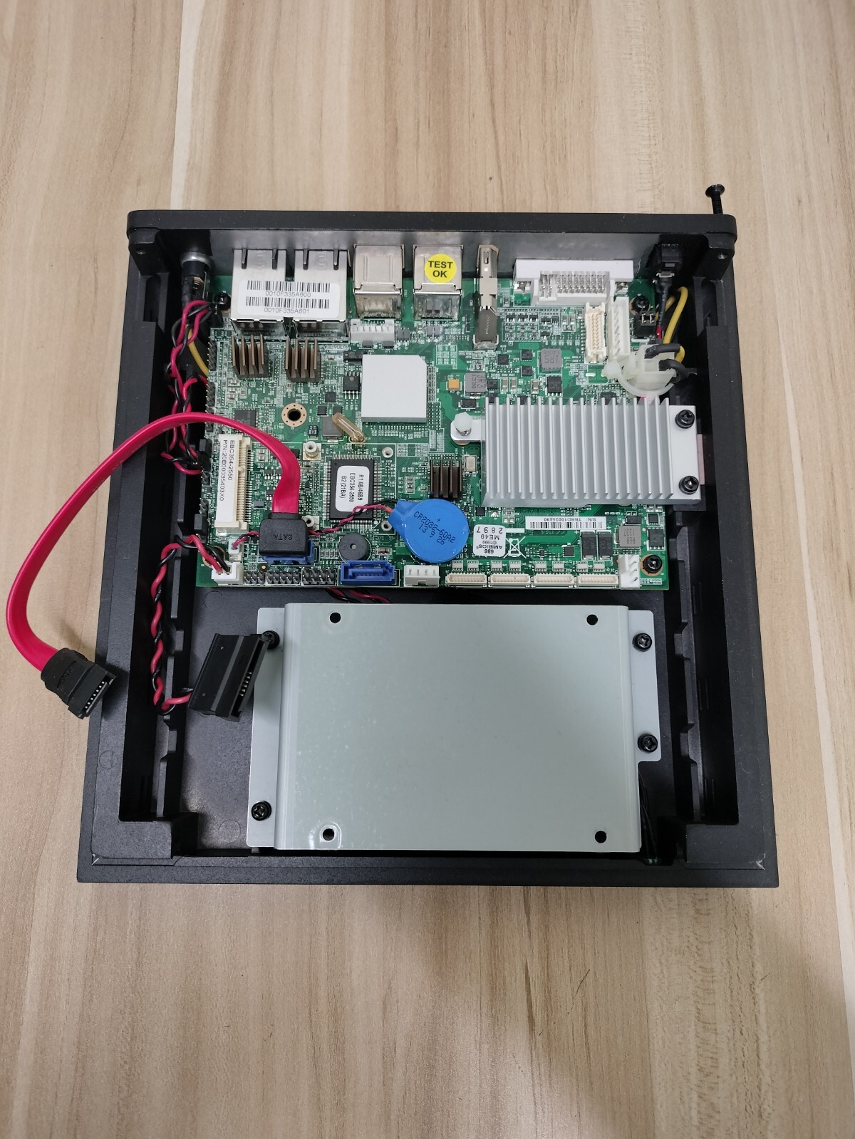 Milestone HUSKY M10 Network Video Recorder *NO HDD*READ DESC*