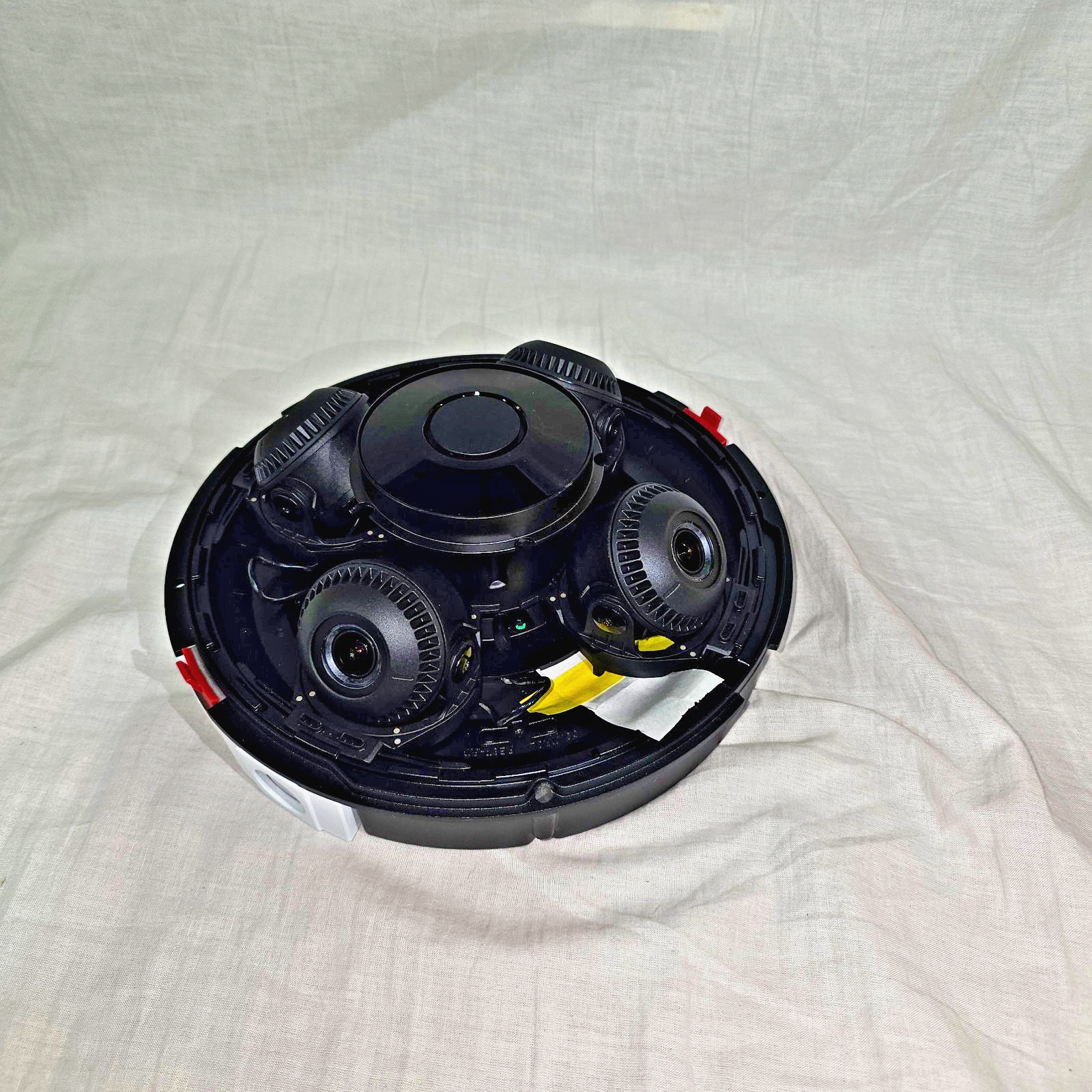 Axis P3719-PLE Indoor/Outdoor 4 Sensor 2560×1440 Resolution IP Camera