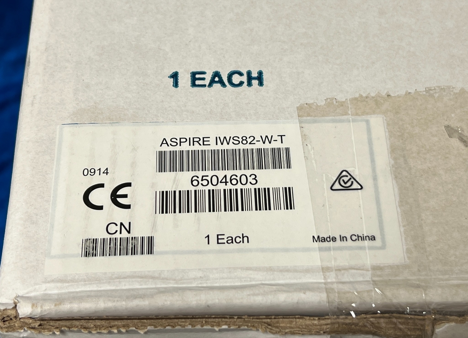 NEW! Crestron ASPIRE IWS82-W-T Rectangular In-Wall Speaker Subwoofer White Each