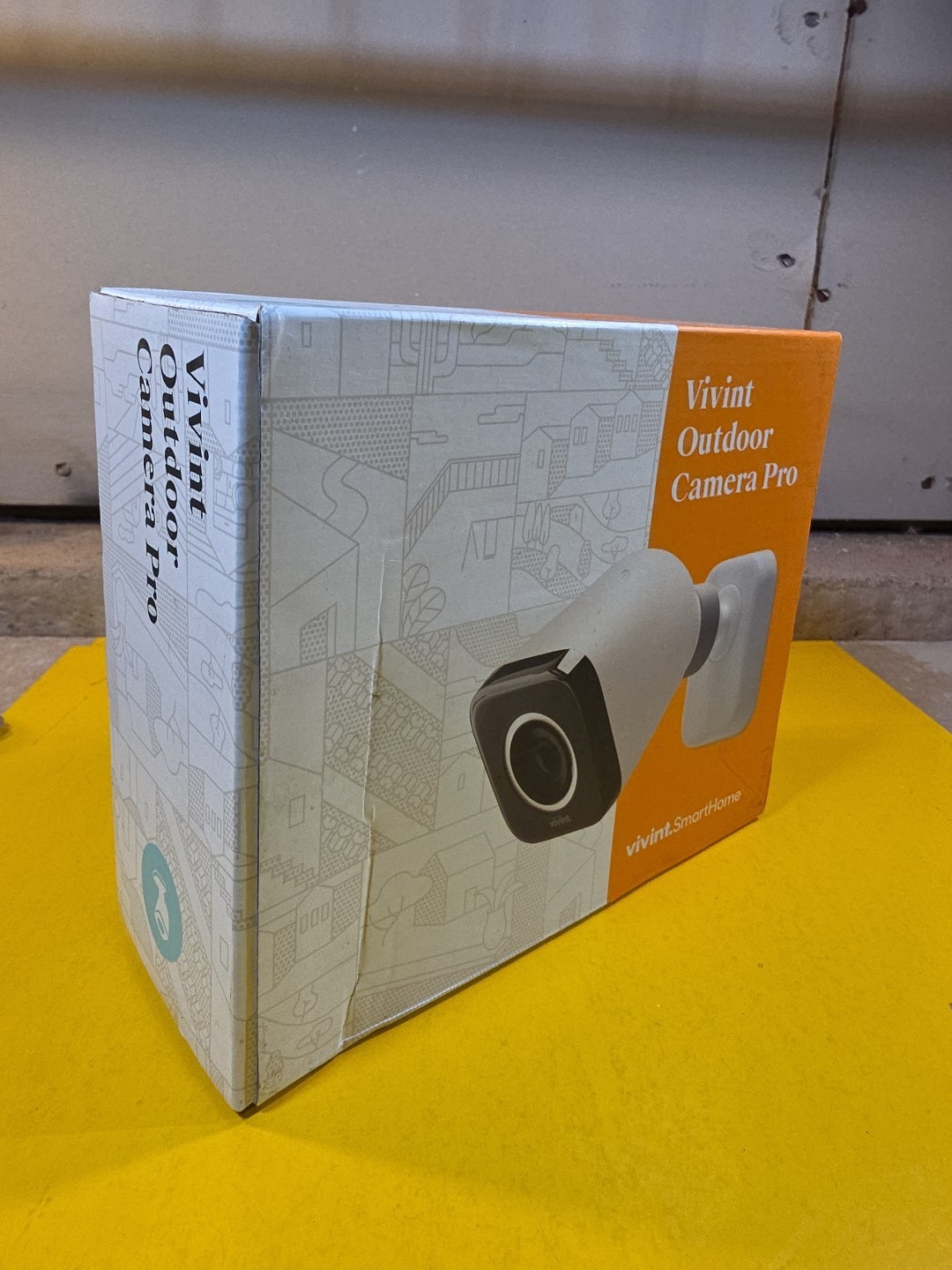 NEW Vivint Outdoor Camera Pro Gen 1 VS-ODC300-WHT. New