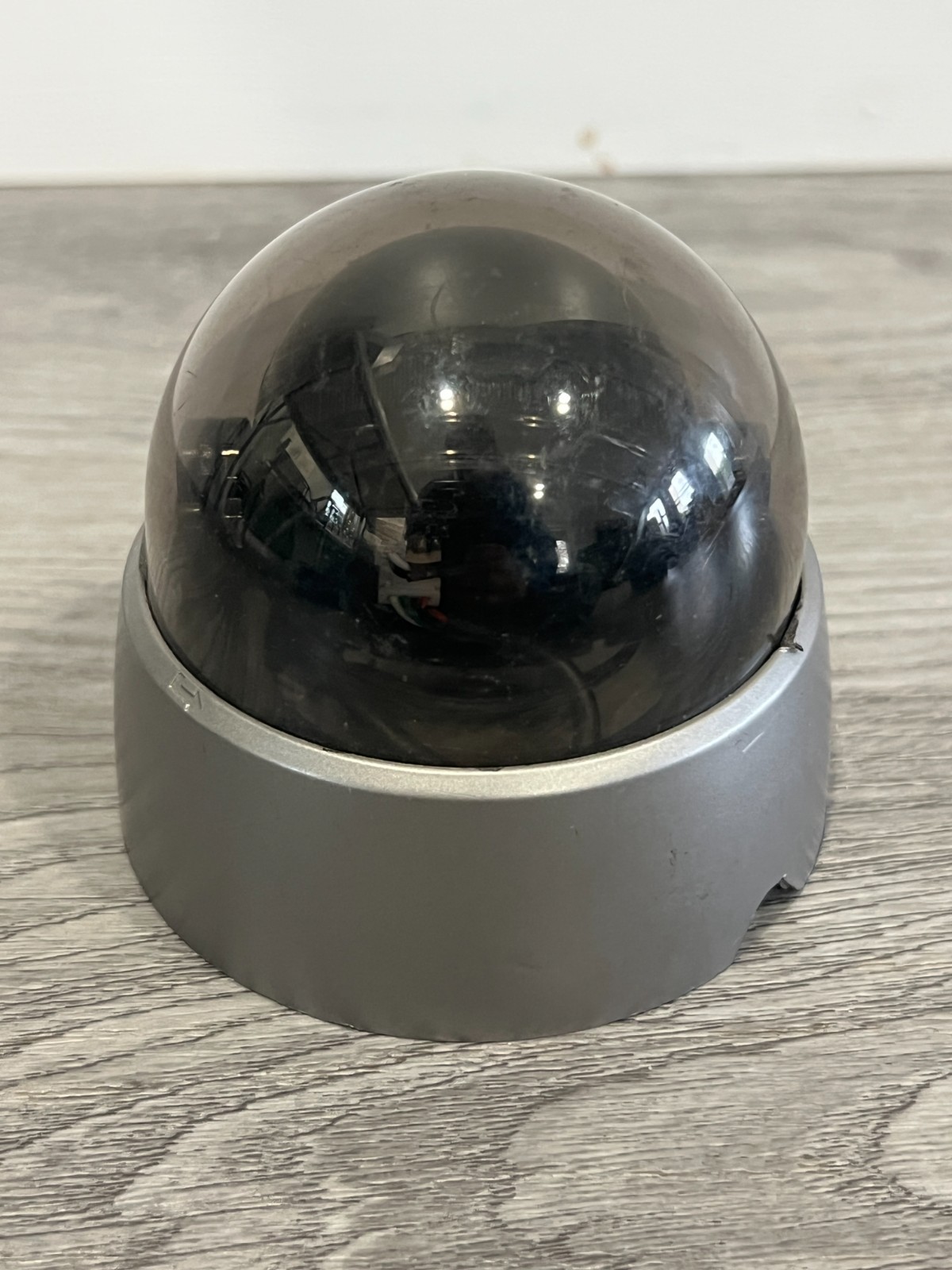 Revo Model #RDOMRJCAM CCD Color Dome Security Camera DC12V RoHS – Tested