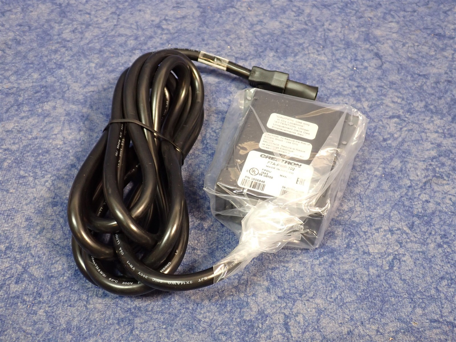Crestron FTA-PWR-102 FlipTop AC Power Outlet Module (G162)