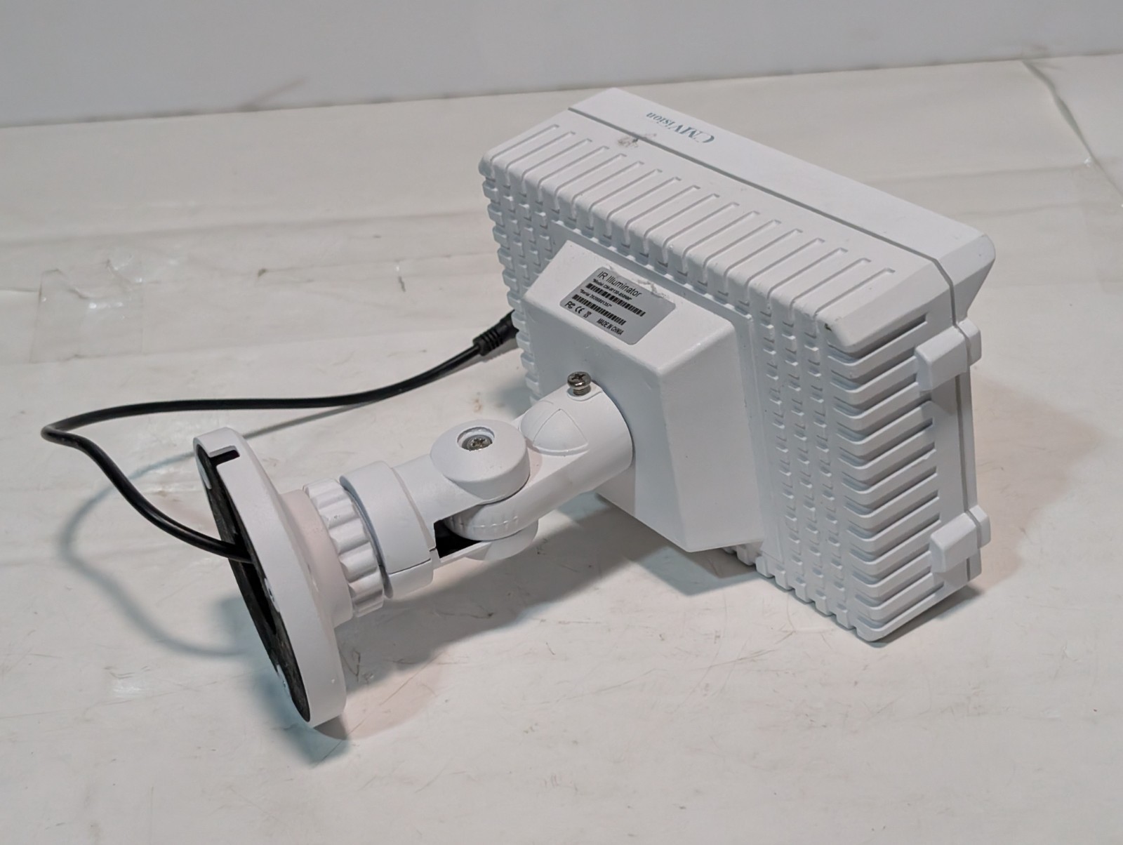 CM Vision IR Illuminator Infrared Security In/Outdoor Flood Light CM-IR130-850NM