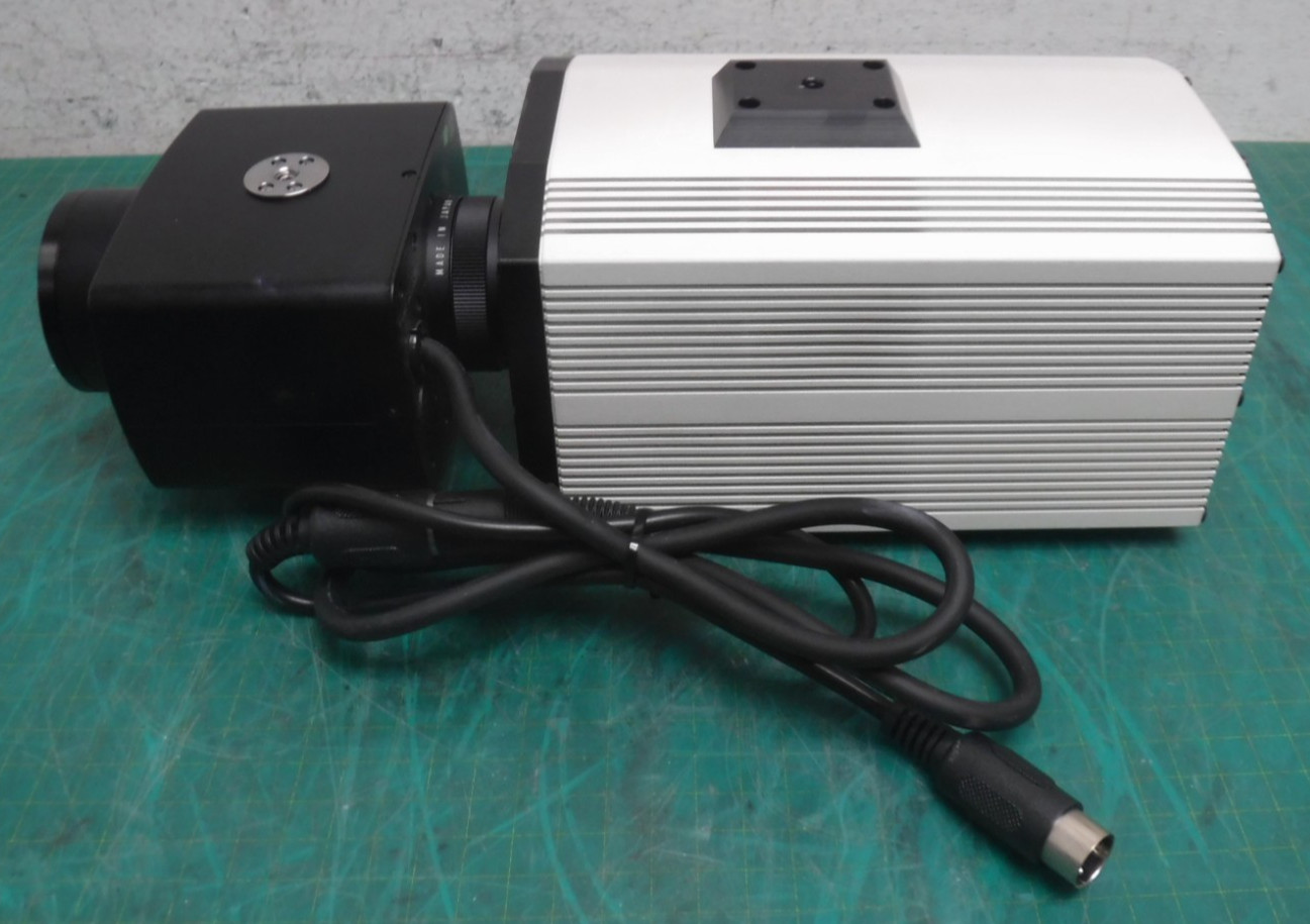 Computar CCTV Camera Zoom 1:1.2 12.5-75 w/ 2 Power Supply & Data Cable