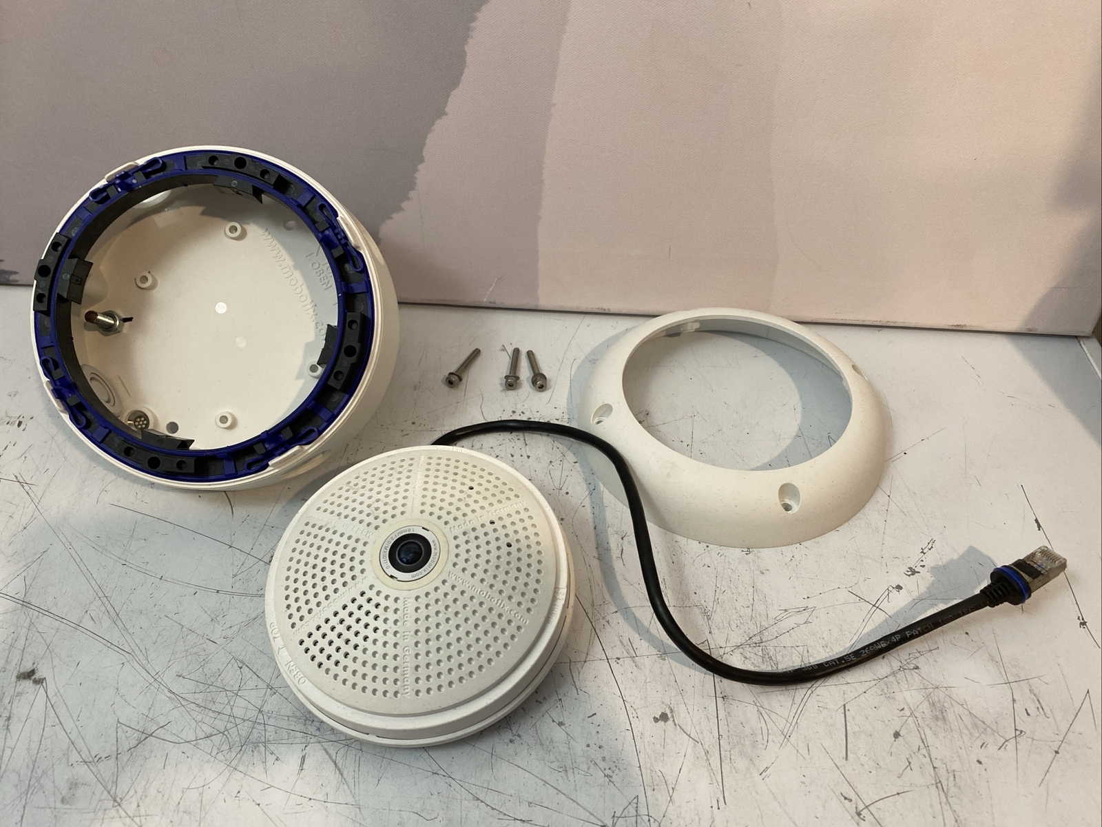 Mobotix MX-Q24M-SEC~D11 / Q24 3.1 Megapixel Dome Network IP Security Camera Used