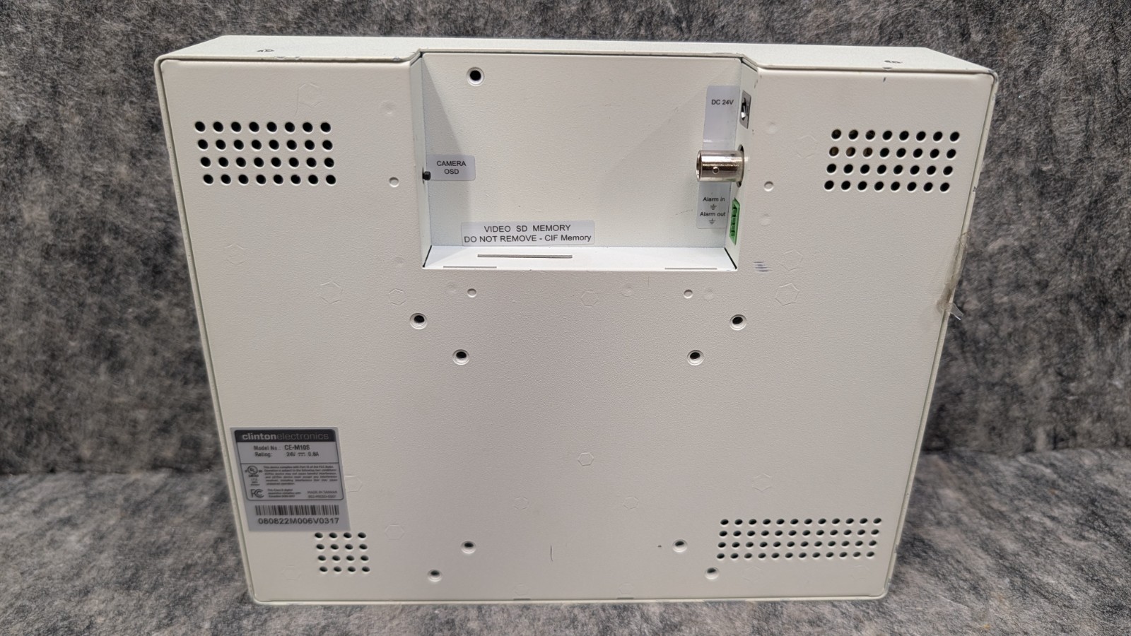 Clinton Electronics CE-M10S 10” LCD CCTV Security Monitor – Tested & Works