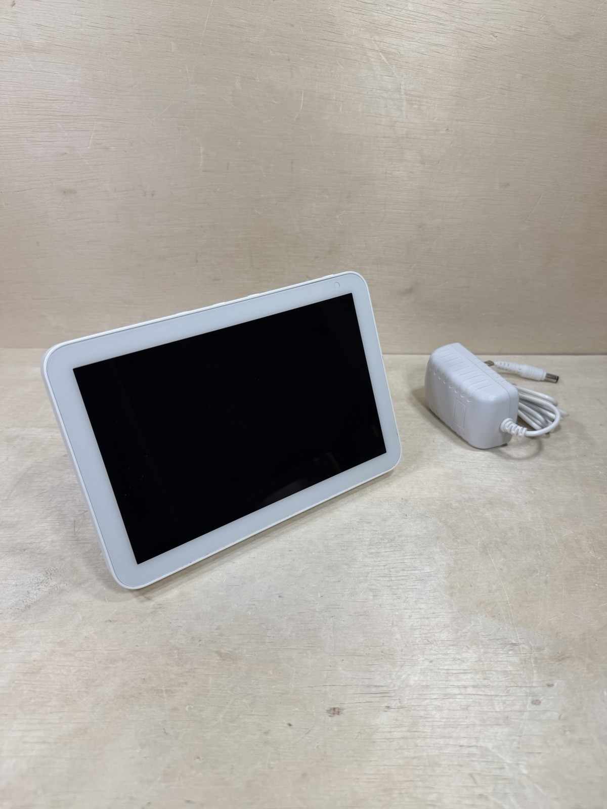 Amazon Echo Show 8 C7H6N3 1st Gen Smart Speaker w/ Alexa White | Tested | Reset
