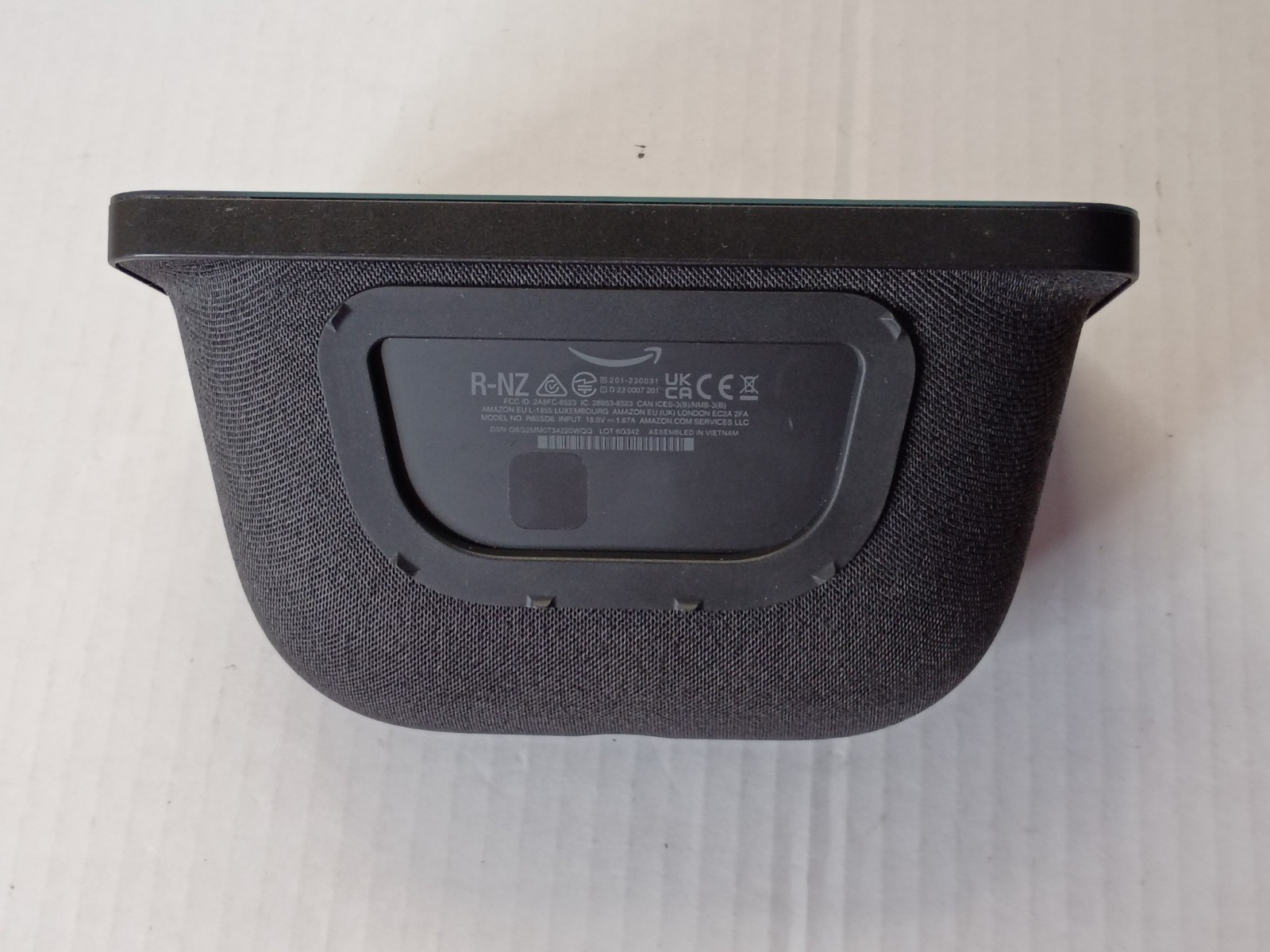 Amazon Echo Show 8 Smart Display (Model R85SD6) Black MINT!