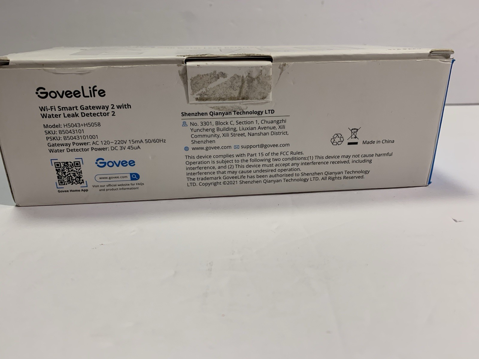 GoveeLife Wi-Fi Smart Gateway 2 with Water Leak Detector 2 (1+4 Pack)