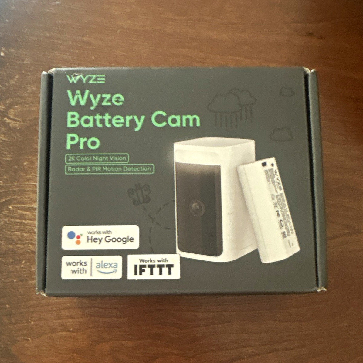 Wyze Battery Cam Pro 2K Wi-Fi Indoor/Outdoor Color Night Vision Spotlight