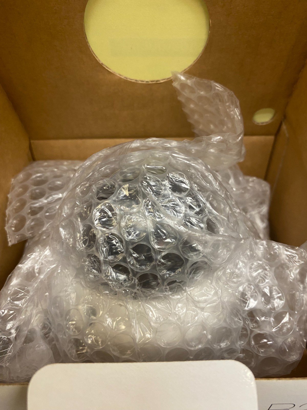 BRAND NEW IN BOX RHOMBUS SYSTEMS R200-256GB NETWORK DOME CAMERA WHITE