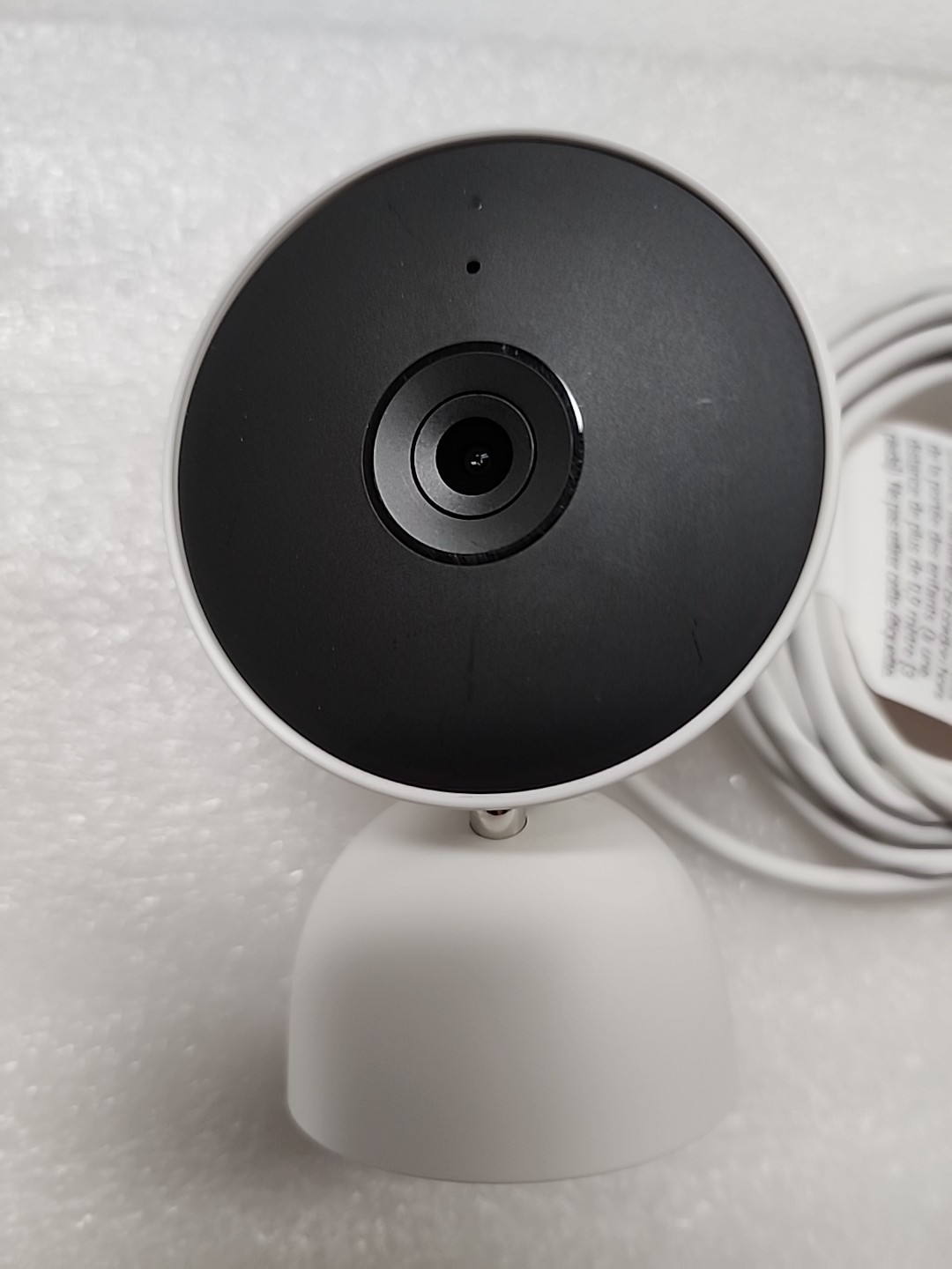 Google Nest Cam (Indoor, Wired) 2nd Gen GA01998-US – (Camera Only)