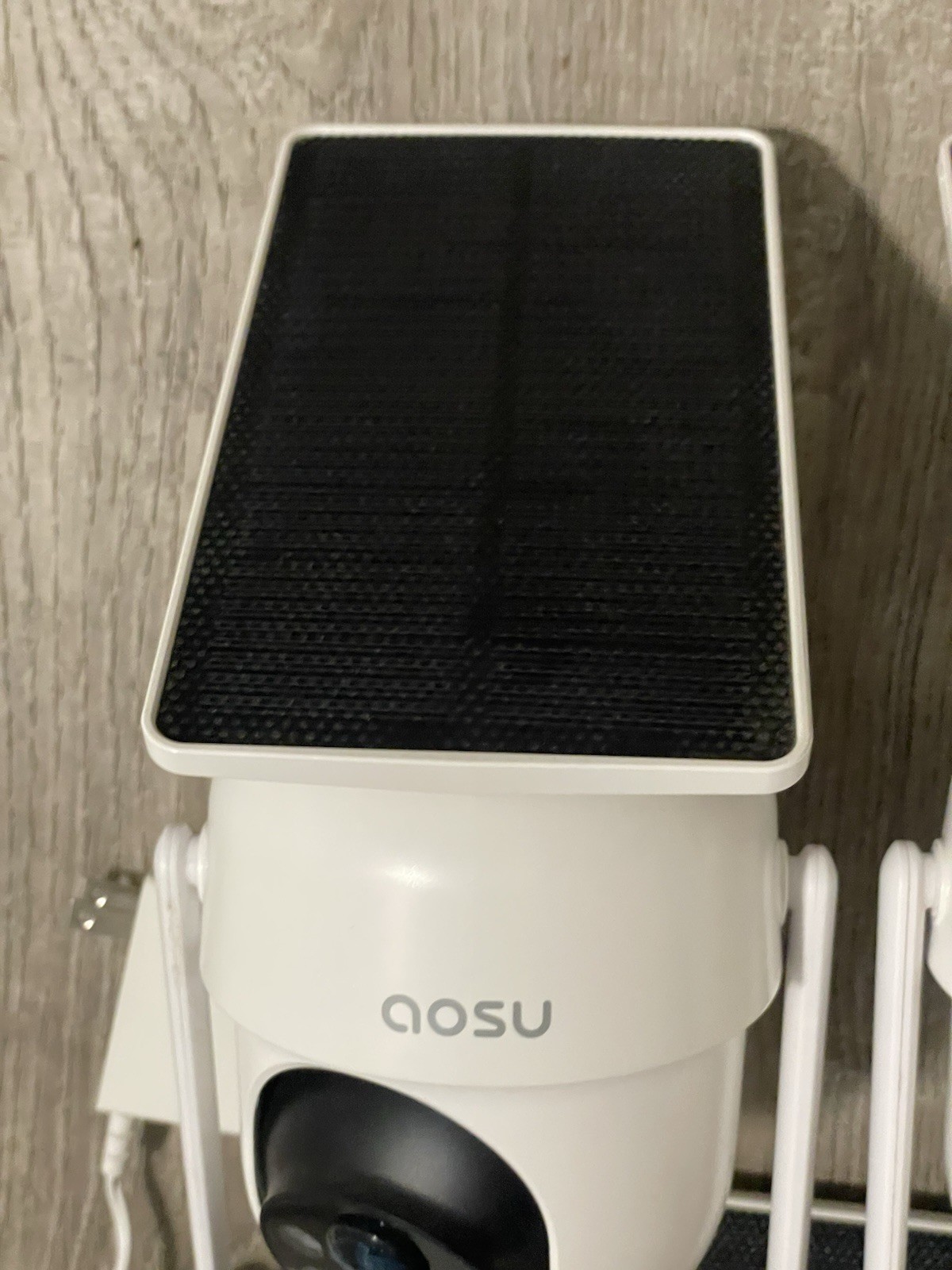 AOSU Security Cameras Outdoor Wireless 4 Cam Kit Solar Powered w/ 4 Extra Panels