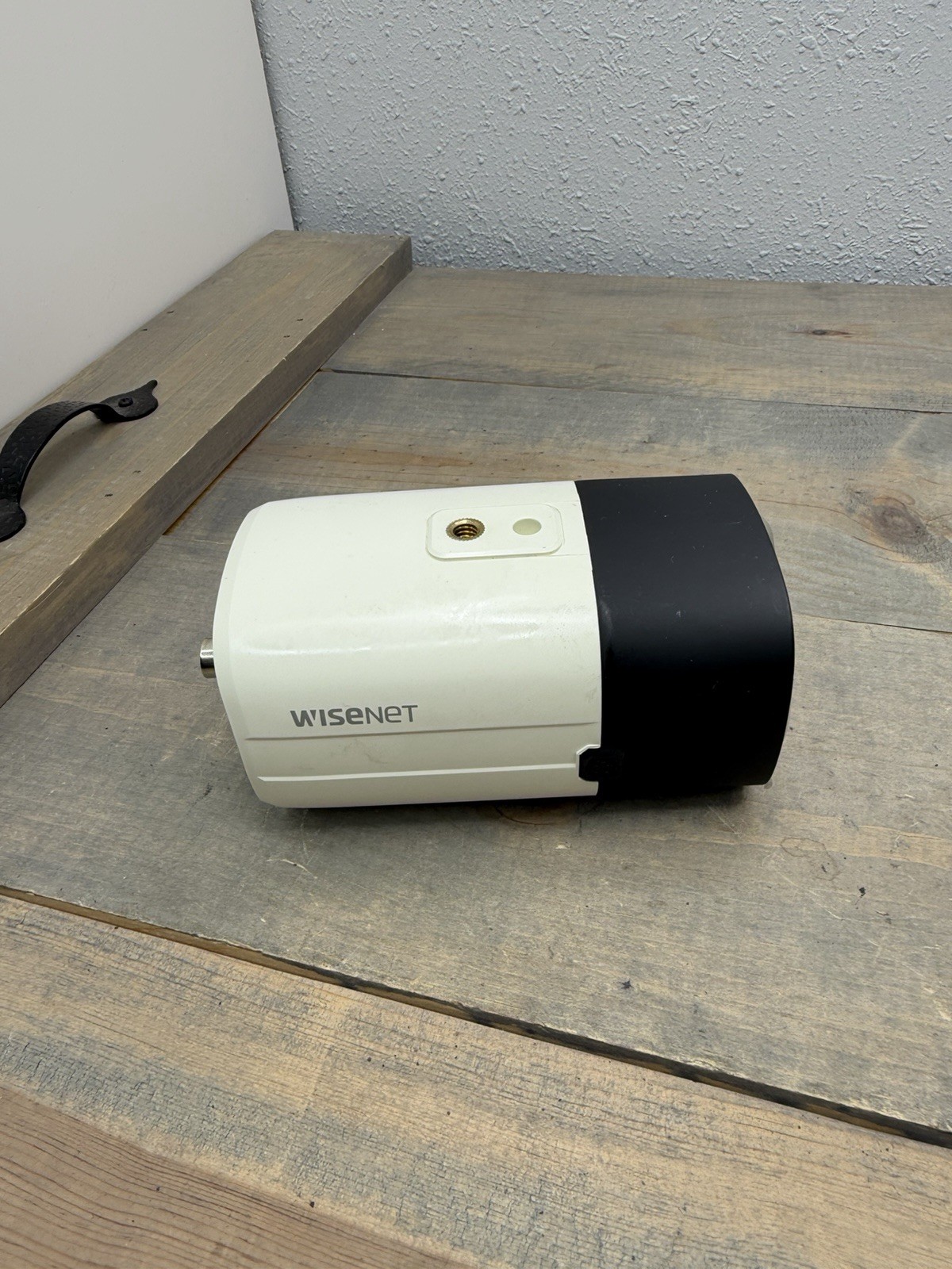 Wisenet HCB-6001 Analog Box CCTV Camera AC24V/DC12V BNC RS-485