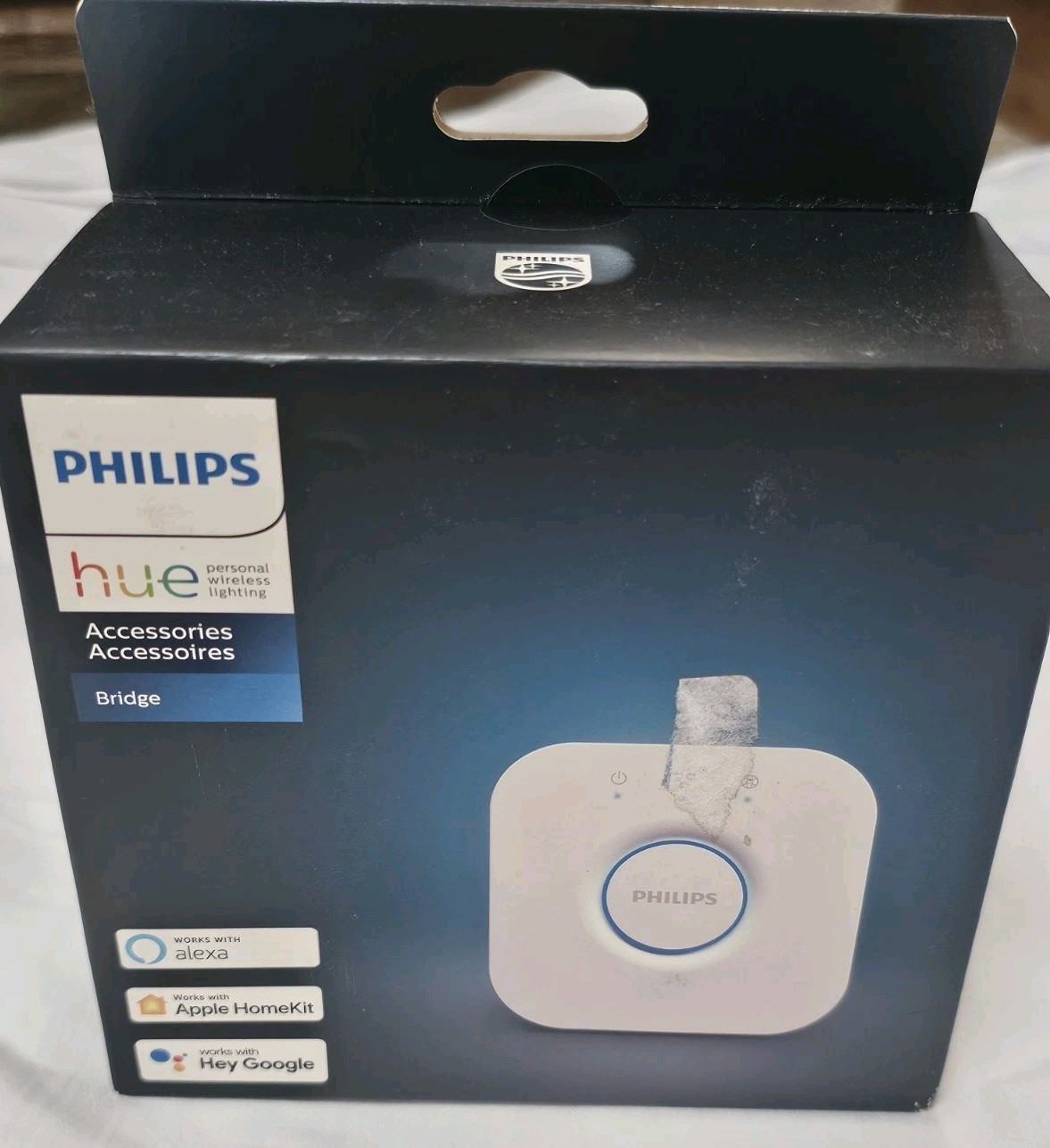 Philips Hue Bridge (3rd Generation) Lighting Controller Hub – White