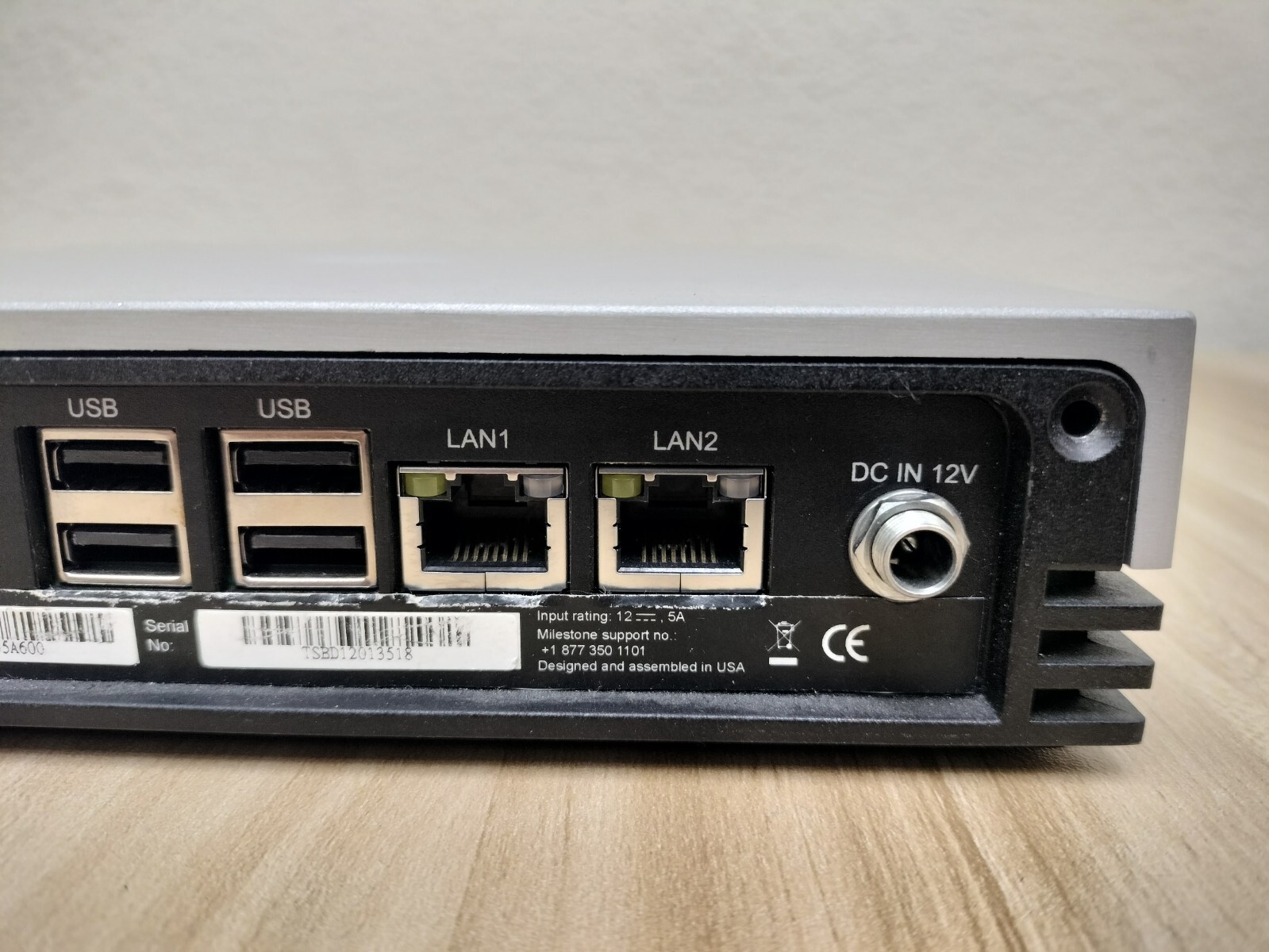 Milestone HUSKY M10 Network Video Recorder *NO HDD*READ DESC*