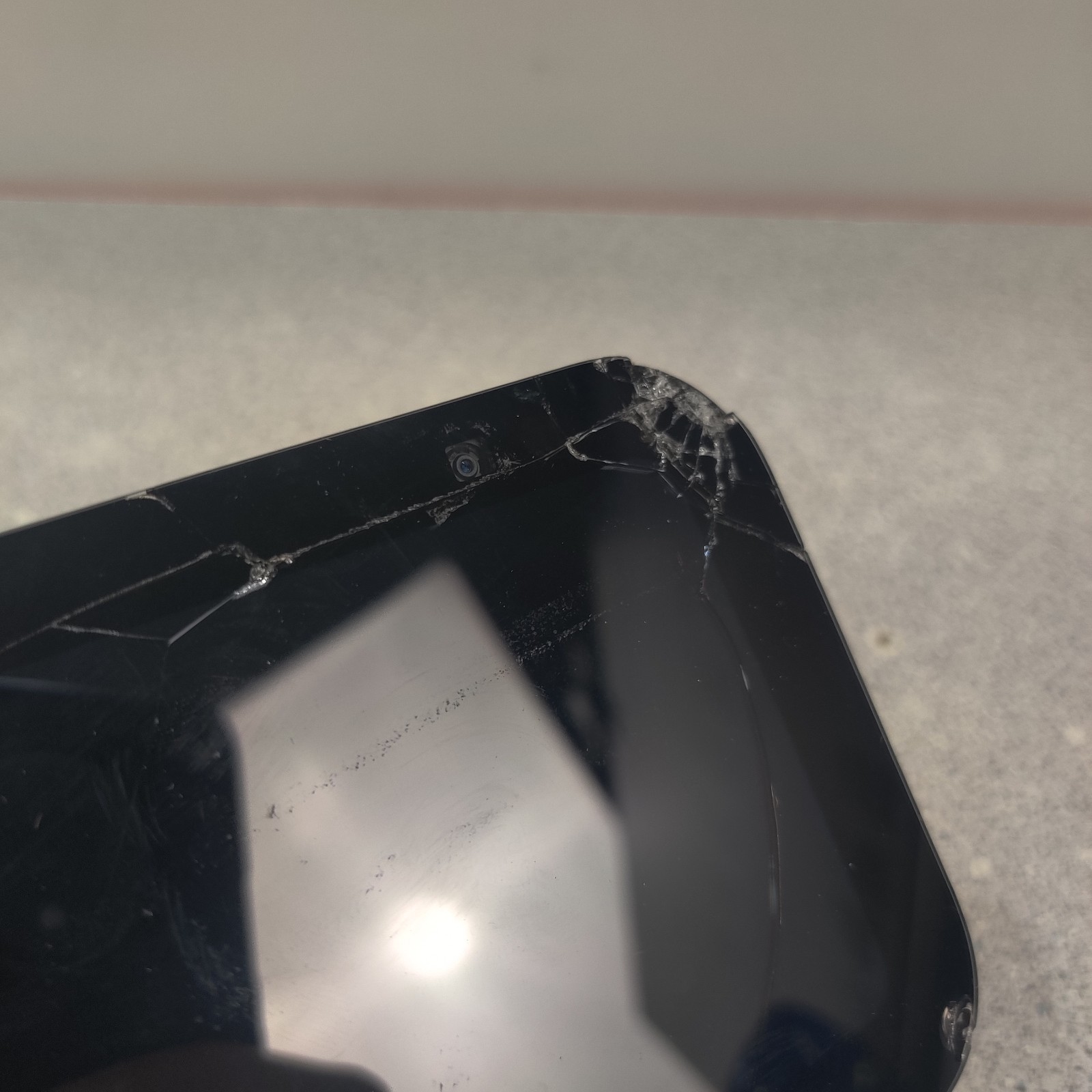 Amazon Echo Show 5 3rd Gen Smart Display Black H97N6S FOR PARTS DAMAGED NO CORD