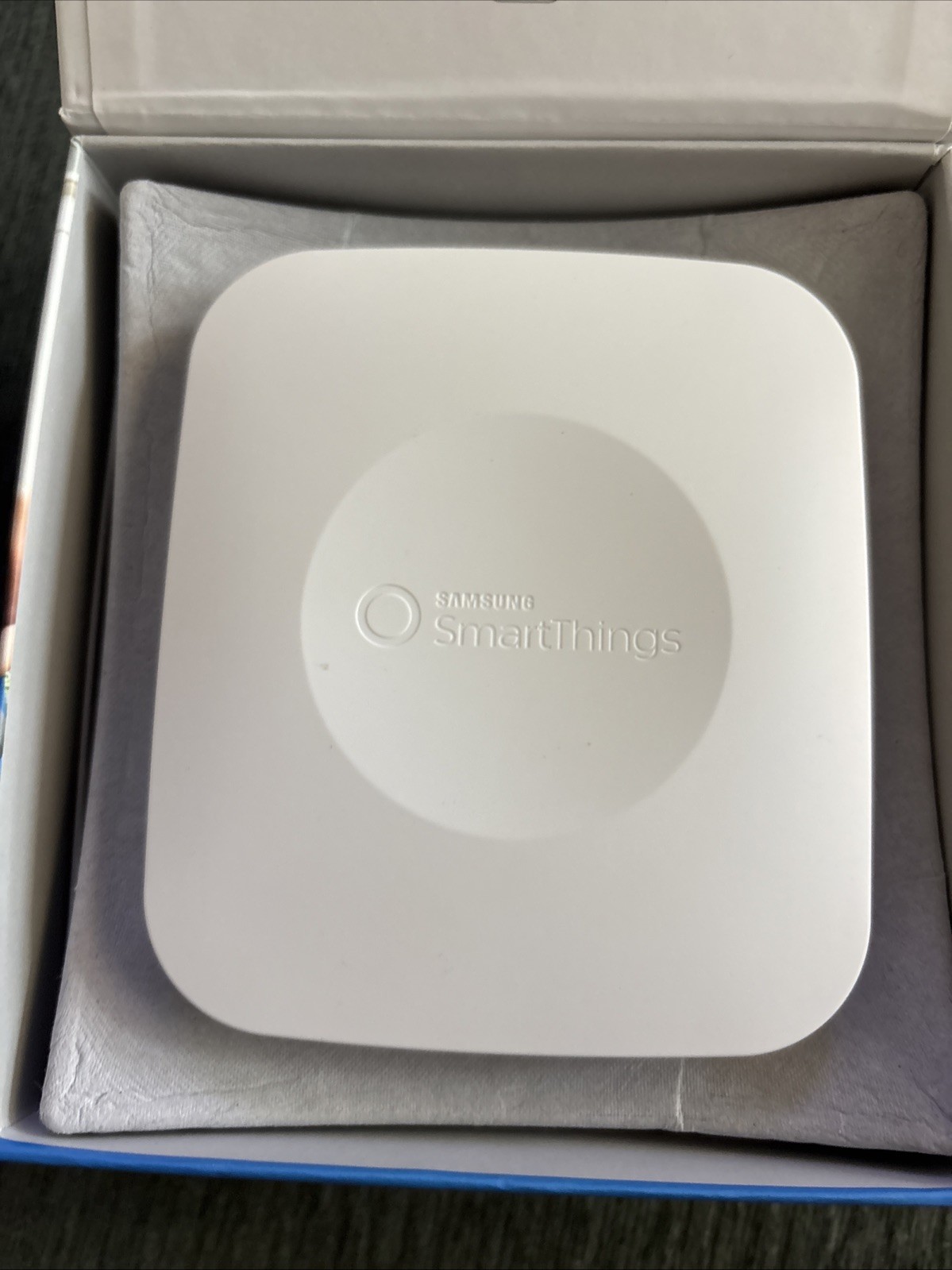 Samsung SmartThings Hub STH-ETH-250 Smart Home Hub 2nd Generation