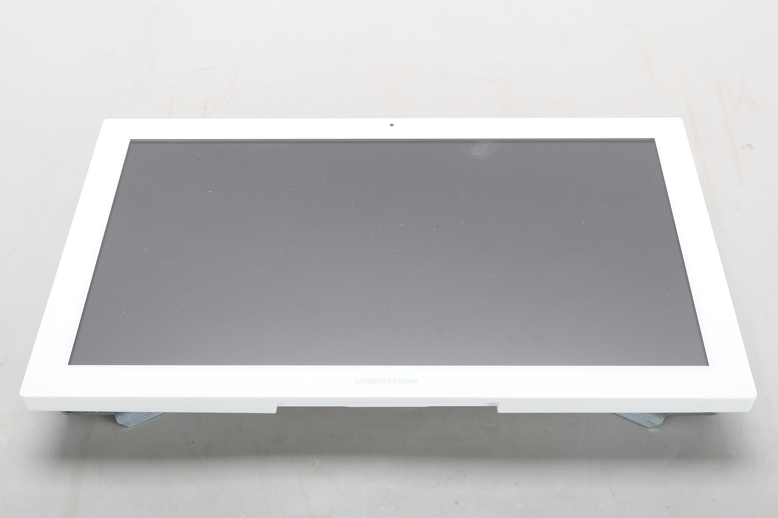 Crestron TS-1542-C-W-S 15.6″ Full HD 1080p Touch Screen White 6507109 With Mount