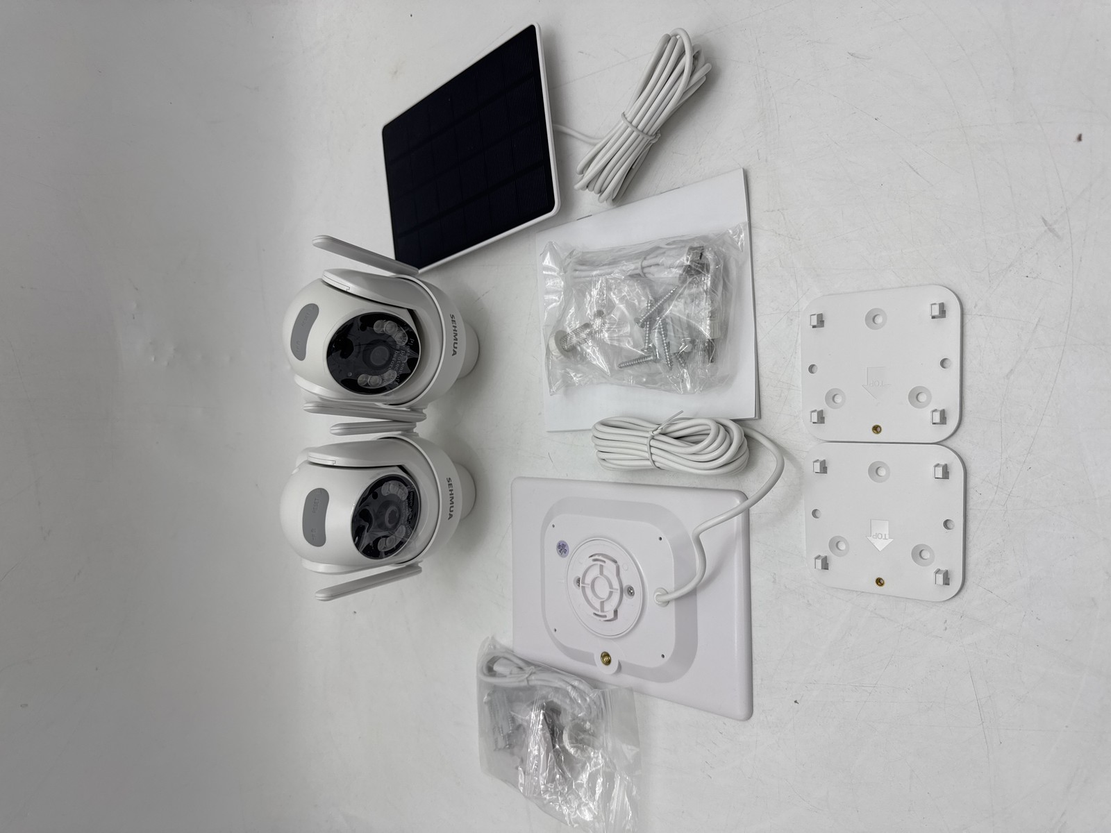 SEHMUA 2K Solar Security Cameras Wireless 2 Pack 360° View Pan RBX-S73 – White