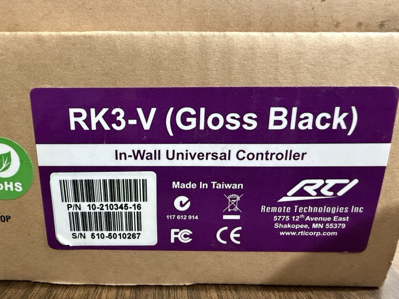 RTi RK3-V RKV3 In Wall Universal Touchscreen Controller Gloss Black (PRICE FOR 1