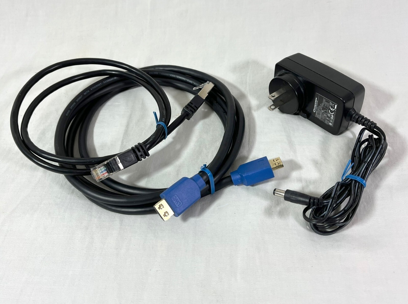 Crestron HD-RX3-C-B and AC Power Supply CAT 5 Receiver HDMI w/ Cables