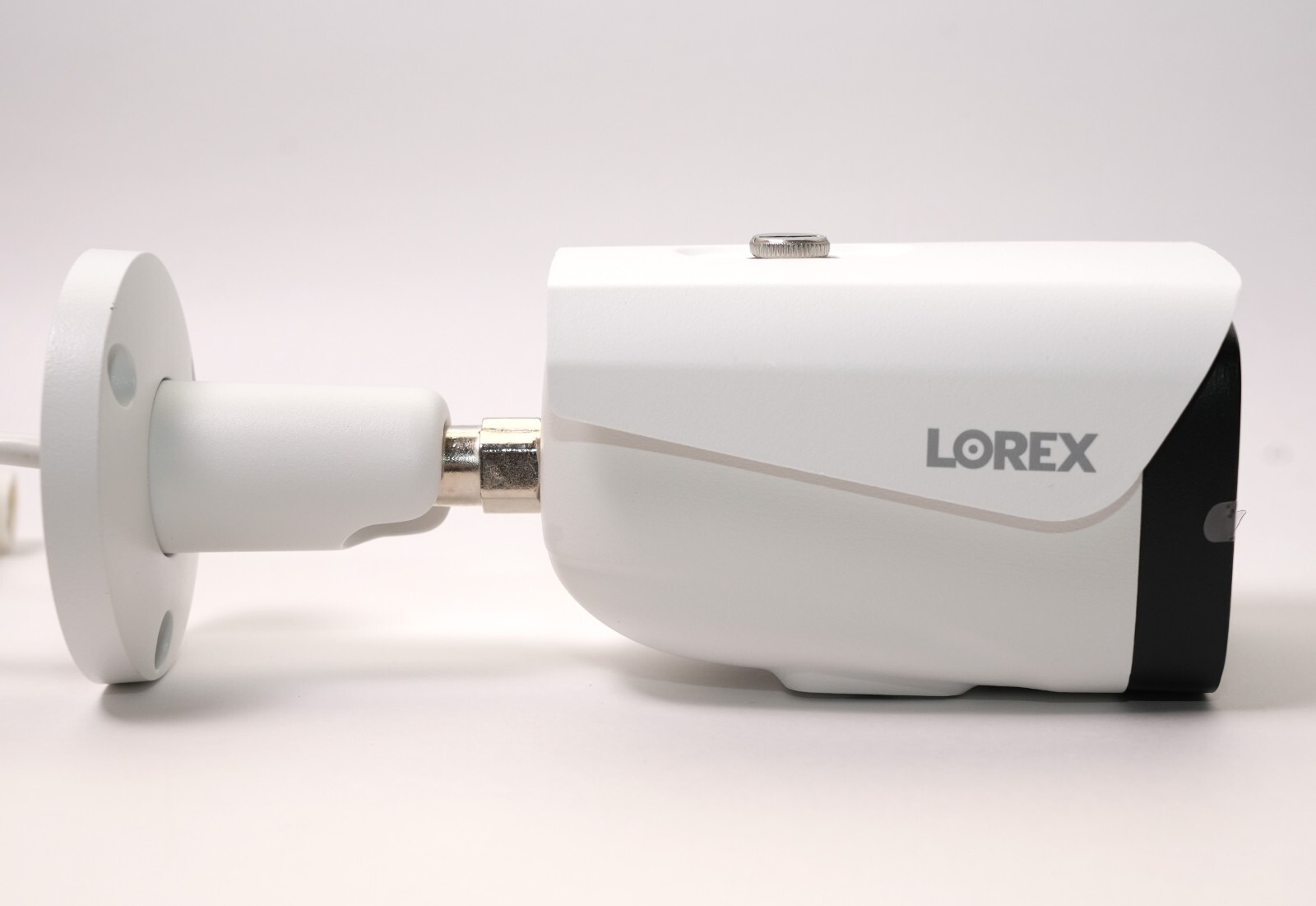 Lorex 4K Ultra HD Nocturnal Smart IP Bullet Camera 30FPS Audio LNB9252B