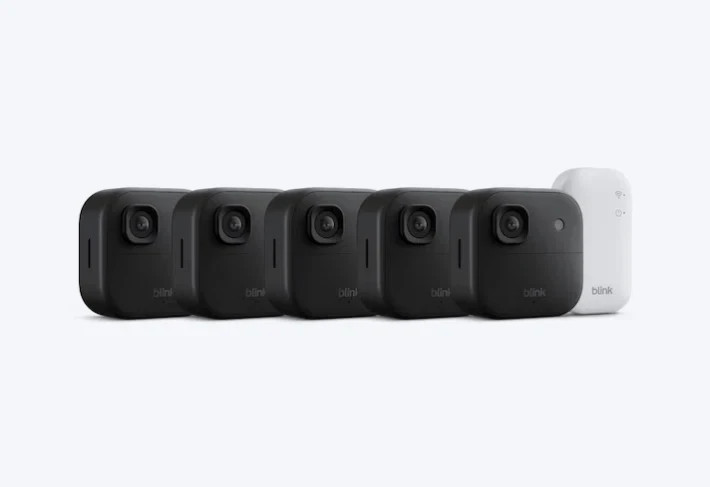 🔥Blink Outdoor 2K Wireless Smart Security 5 Camera System w Sync Module Core🔥