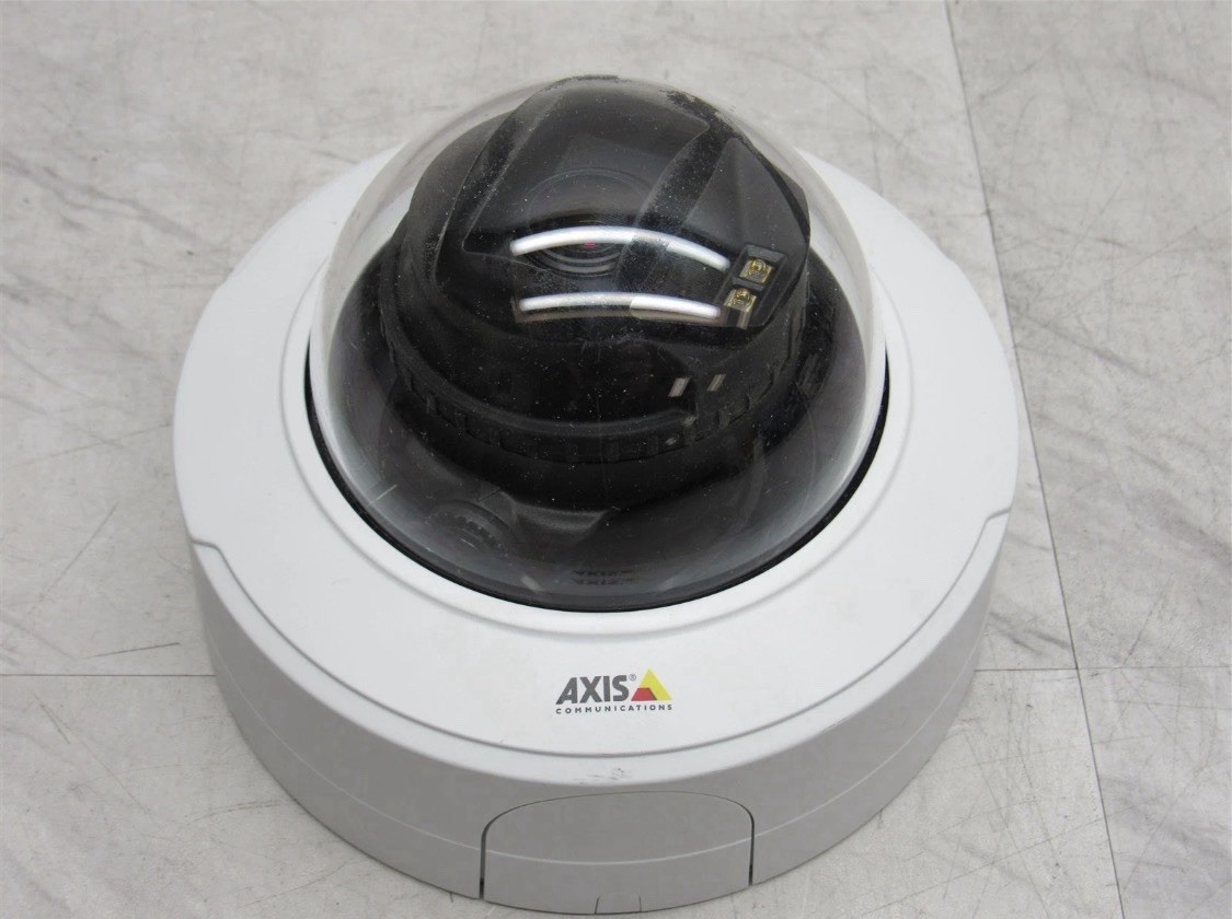 Axis Dome Network Security IP PoE Camera P3245-LVE 01593-001 9mm