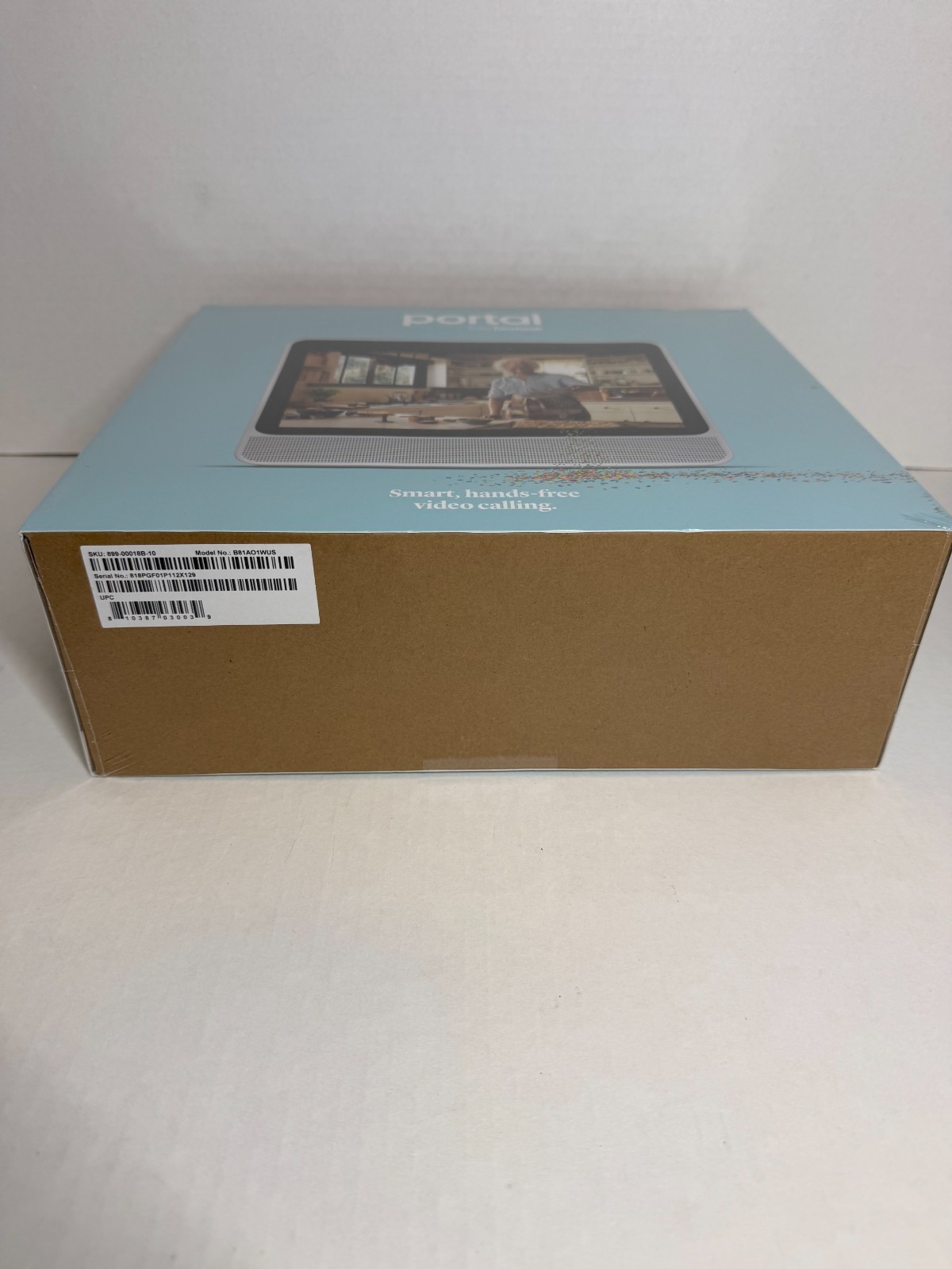 Facebook 10.1″ Portal Smart with Alexa – White (B81AO1WUS) B1
