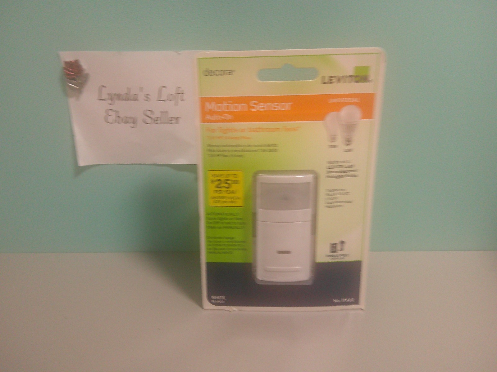 Leviton IPS02 Decora Auto-On Universal Motion Sensor, White New & Sealed