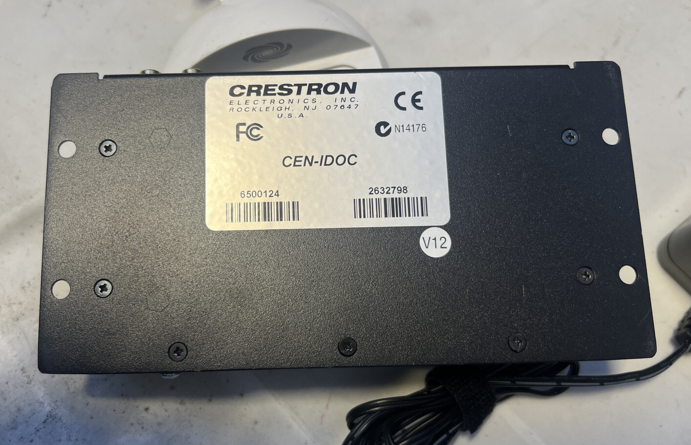 CRESTRON CEN-IDOC INTERFACE FOR APPLE IPOD AND DOCKING STATION