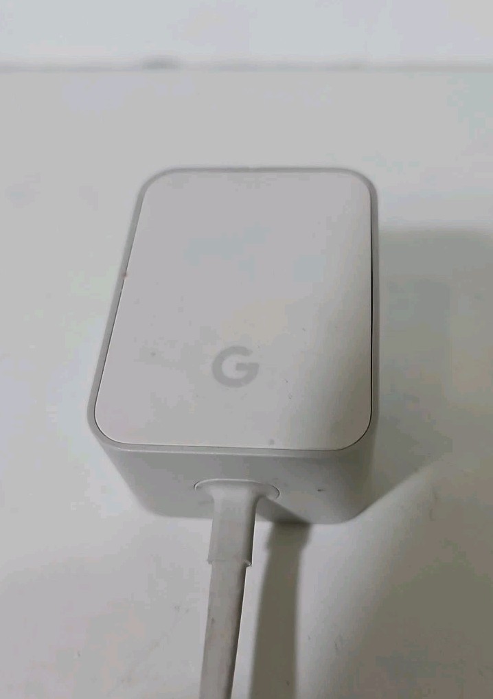 GOOGLE Home Smart Assistant Speaker 1st Generation White Slate. With Power Cord.