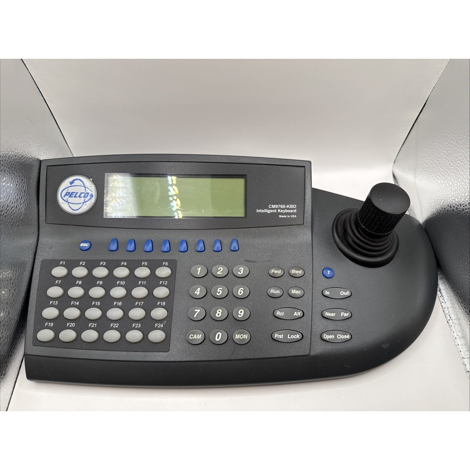 Pelco CM9760-KBD Intelligent Keyboard 50/60 Hz 15VDC No Accessories